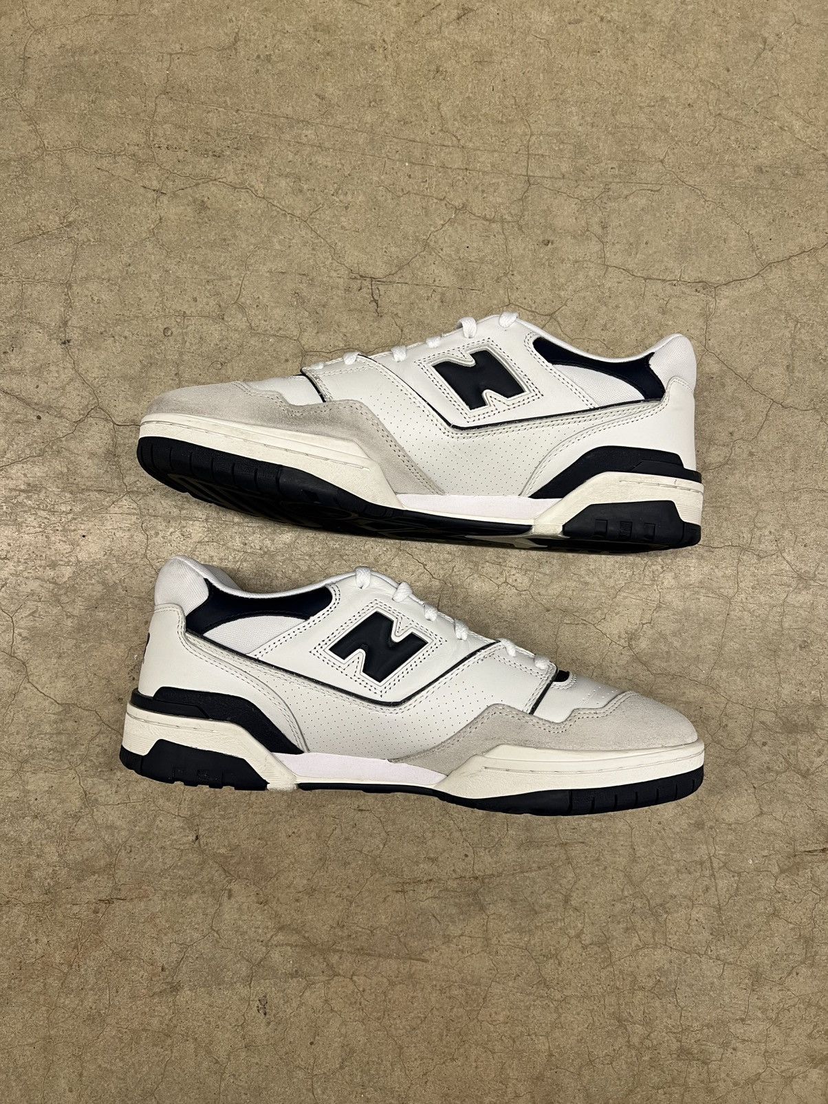 New Balance New Balance 550 White Navy Size 13 Size US 13 / EU 46 - 3 Thumbnail