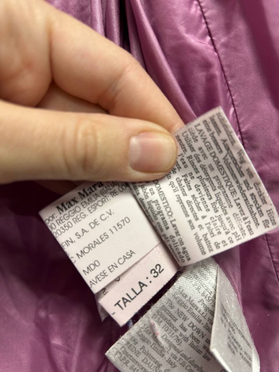 Max Mara Max Mara Weekend line womens down jacket size US 10 / M Size M / US 6-8 / IT 42-44 - 17 Thumbnail