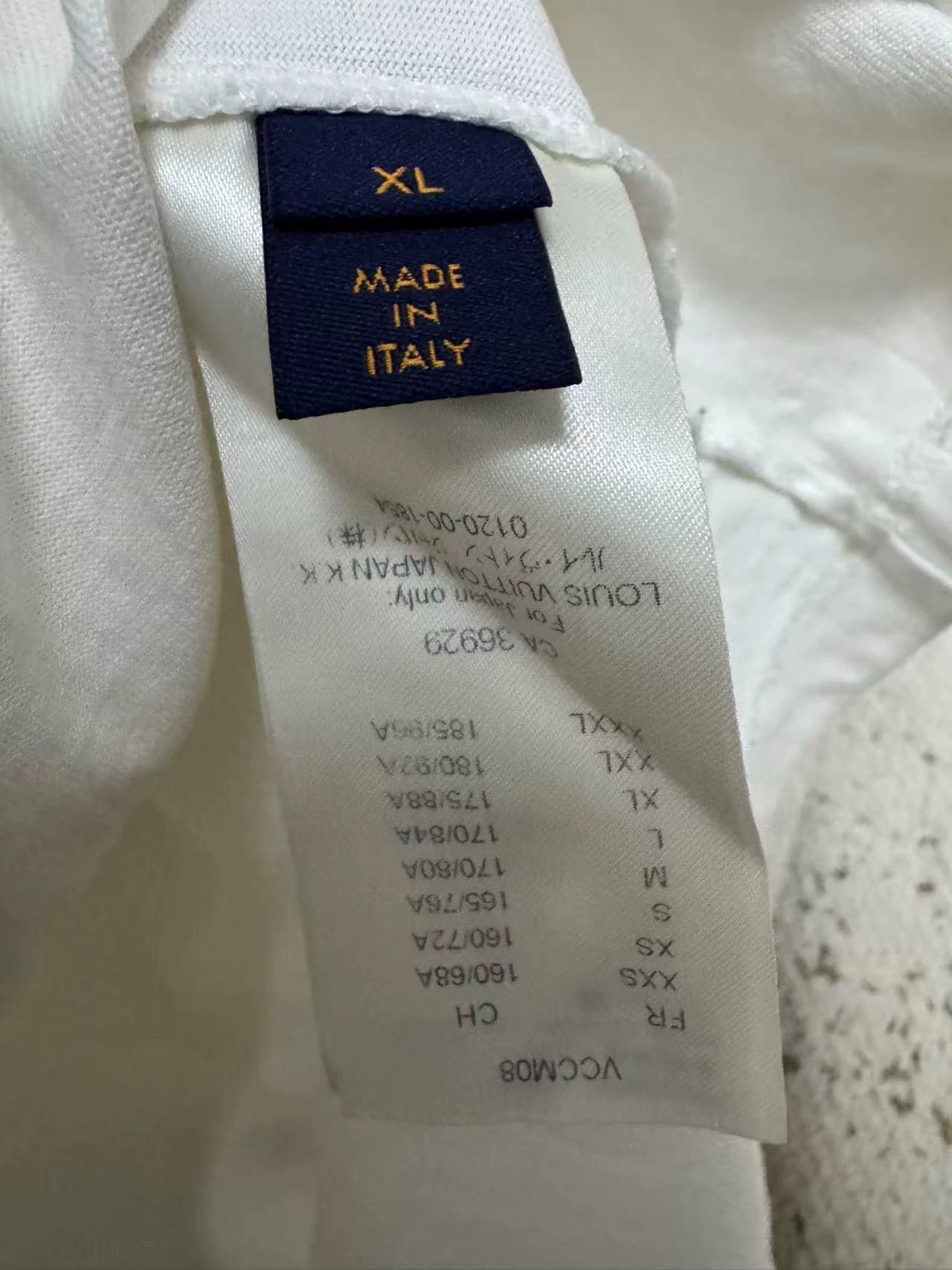 Louis Vuitton LV Short Sleeve Tee Minor Stain Dry Cleaned XL Size US XL / EU 56 / 4 - 3 Thumbnail