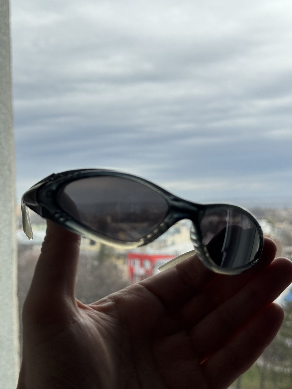 Vintage Sunglasses vintage Avant Garde Y2K wmns Size ONE SIZE - 4 Thumbnail