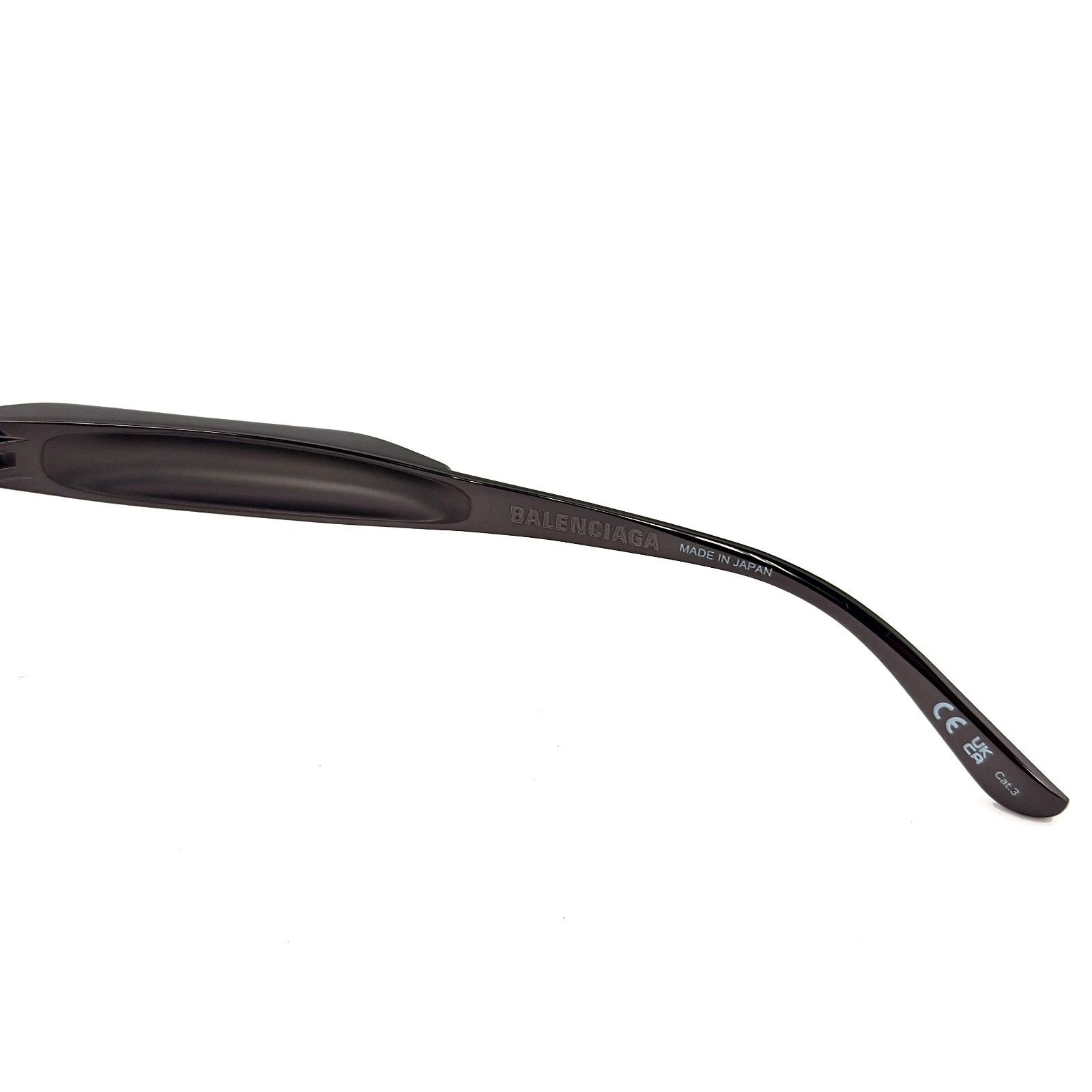 Balenciaga BALENCIAGA 0355 Black 001 Fashion Unisex Sunglasses BB0355S Size ONE SIZE - 6 Thumbnail