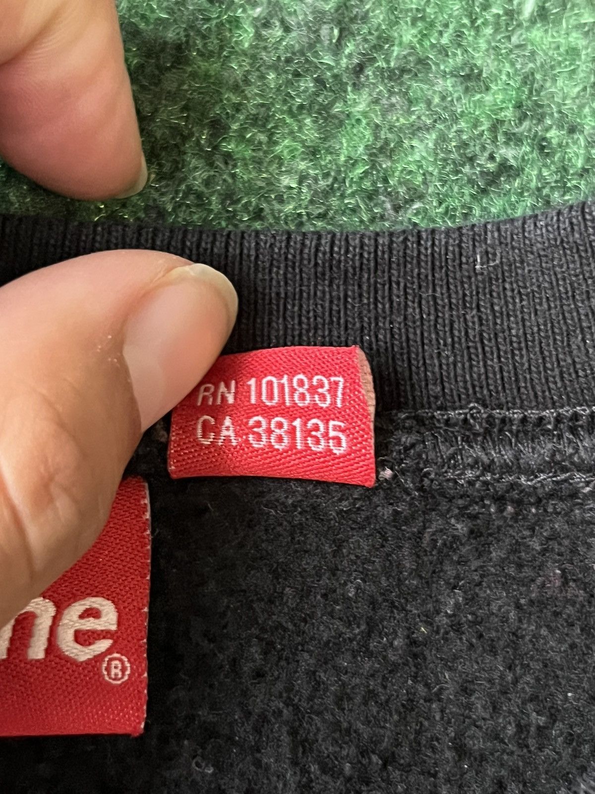 Supreme USED SUPREME BOGO CREWNECK SIZE XL Size US XL / EU 56 / 4 - 8 Thumbnail
