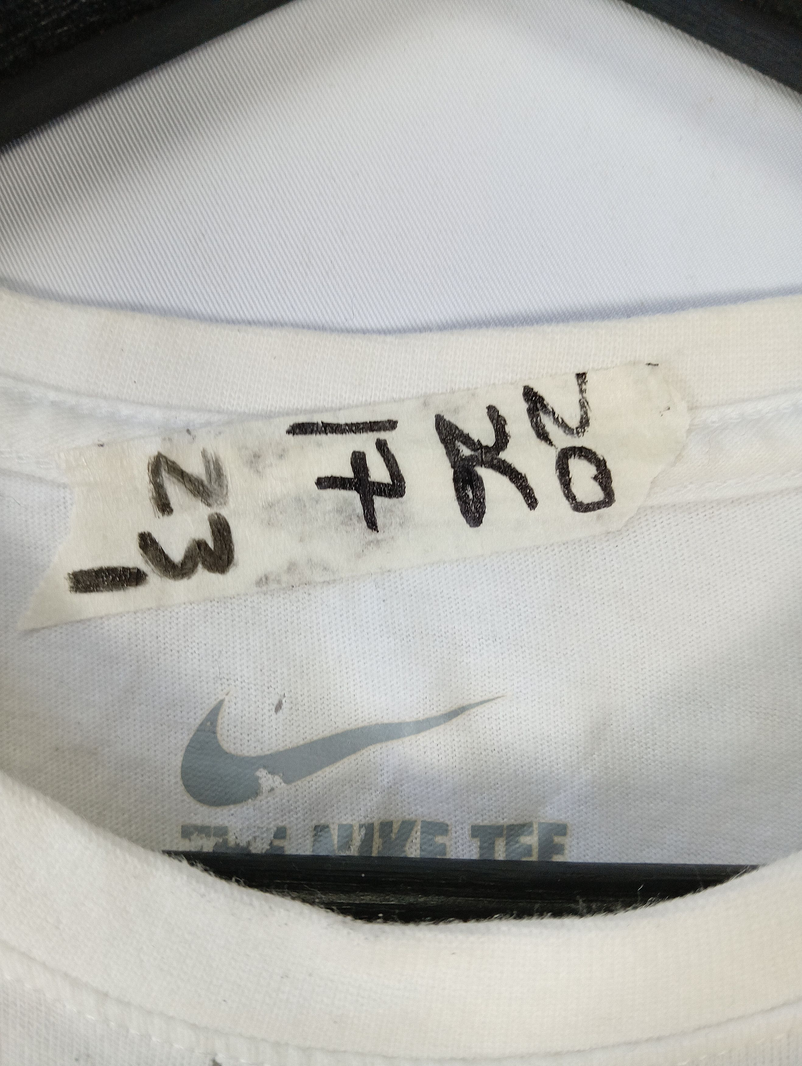 Nike NIKE FC BOX LOGO TEE DISTRESSED Size US M / EU 48-50 / 2 - 4 Thumbnail