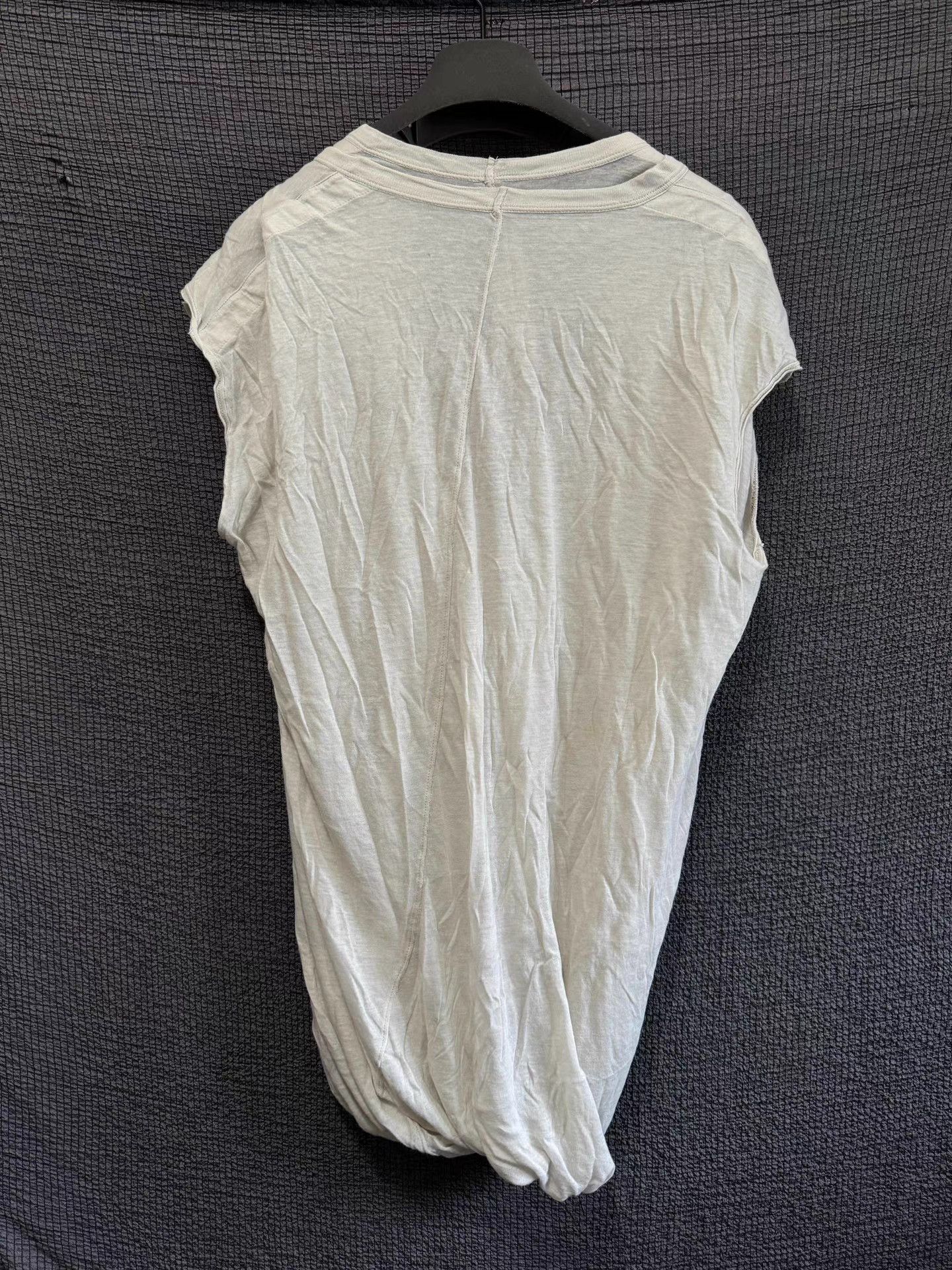 Rick Owens Rick Owens 21FW double-layer V-neck tank top Size US XS / EU 42 / 0 - 2 Thumbnail
