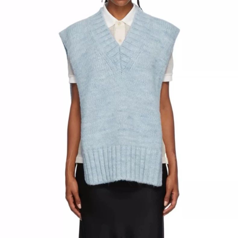 Maison Margiela Maison Margiela Cashmere, knitted vest, vest 2501-Nextarrow Size US S / EU 44-46 / 1 - 7 Thumbnail