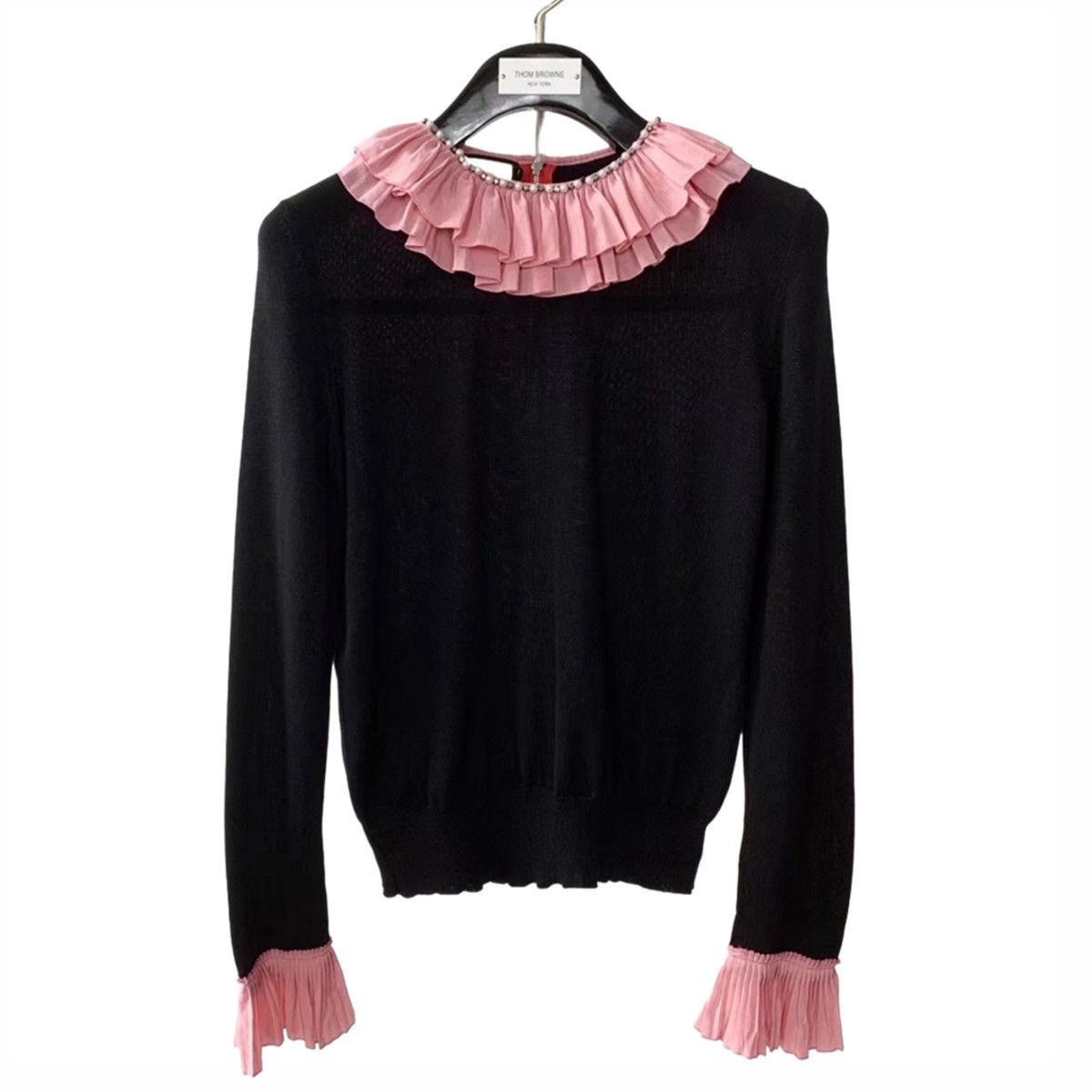Gucci Gucci Women's Ruffled Colorblocked Wool Sweater Size M / US 6-8 / IT 42-44 - 1 Thumbnail