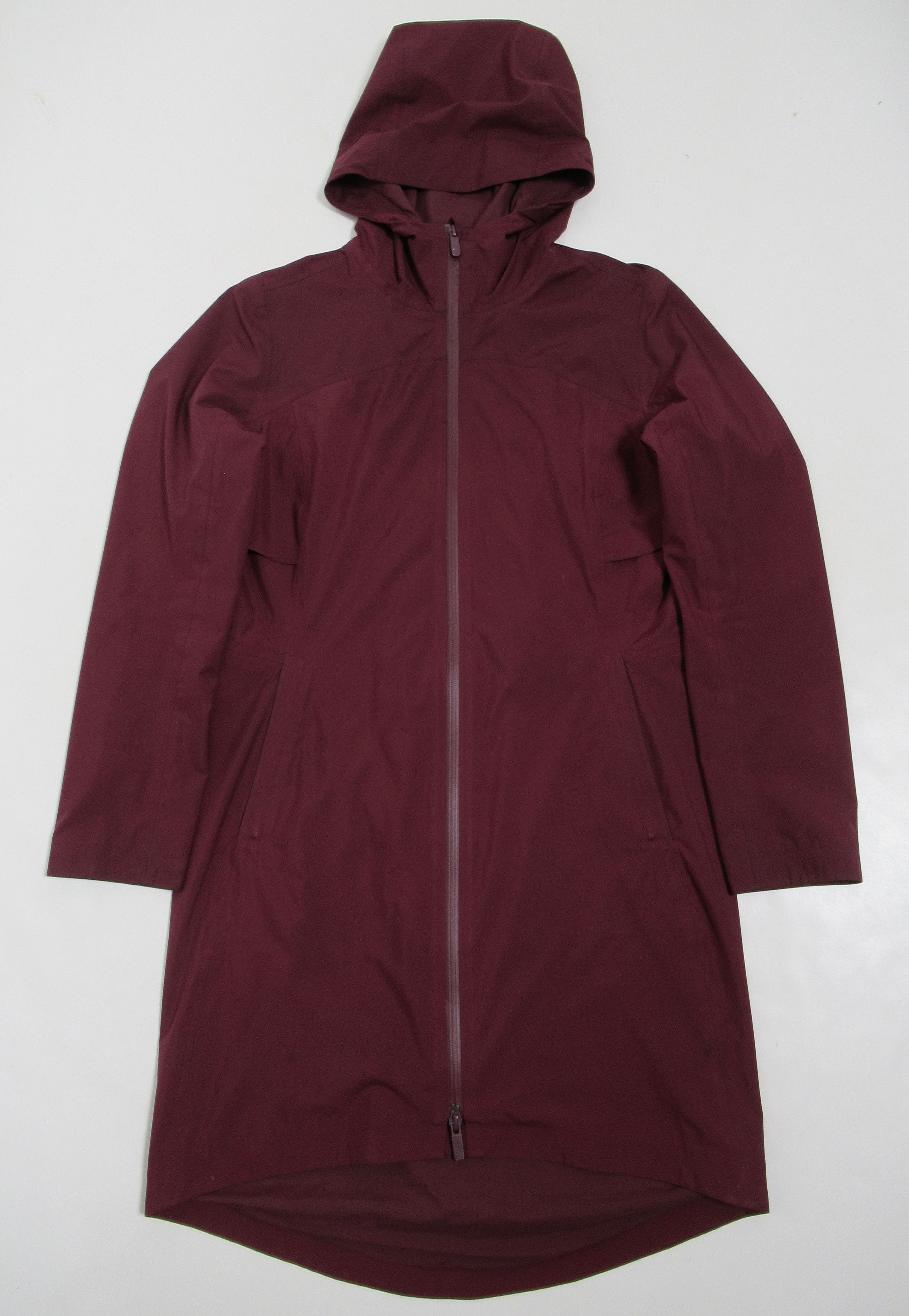 Lululemon Women's Rain Rebel Jacket Deep Ruby Size 4