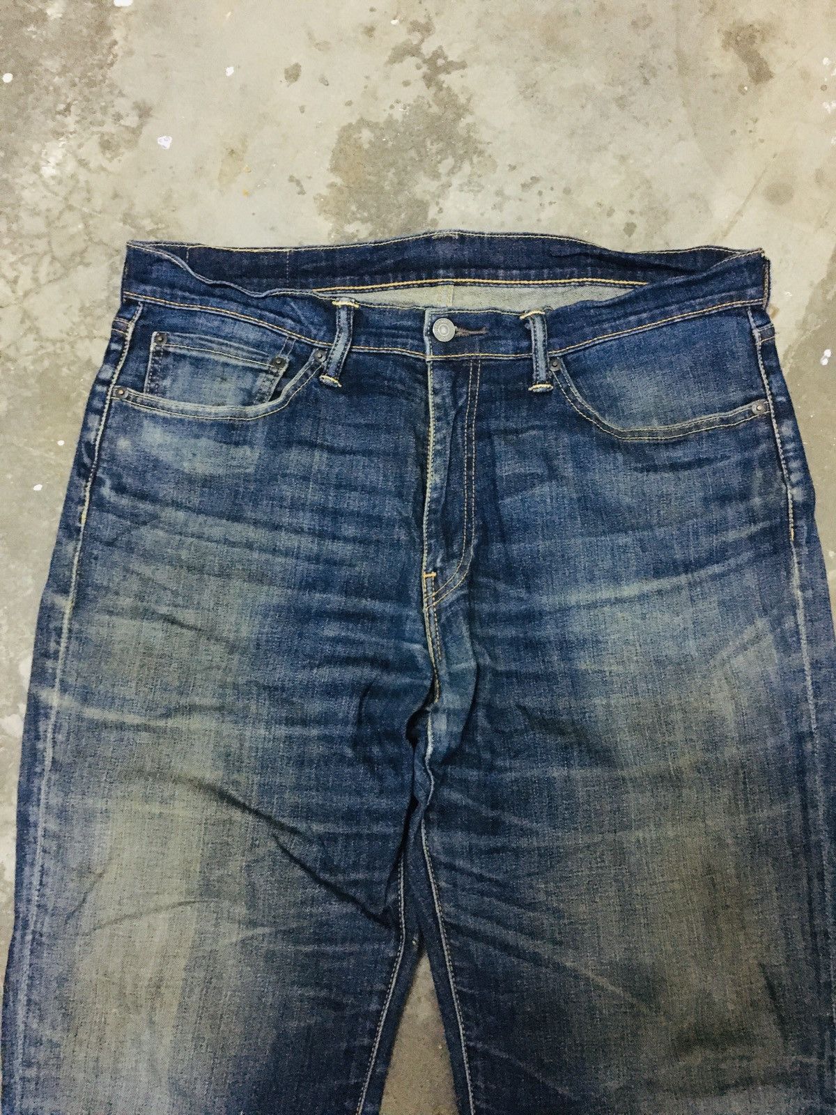 Levi's Levis Lot 541 Distressed Jeans (15) Size US 37 - 4 Thumbnail