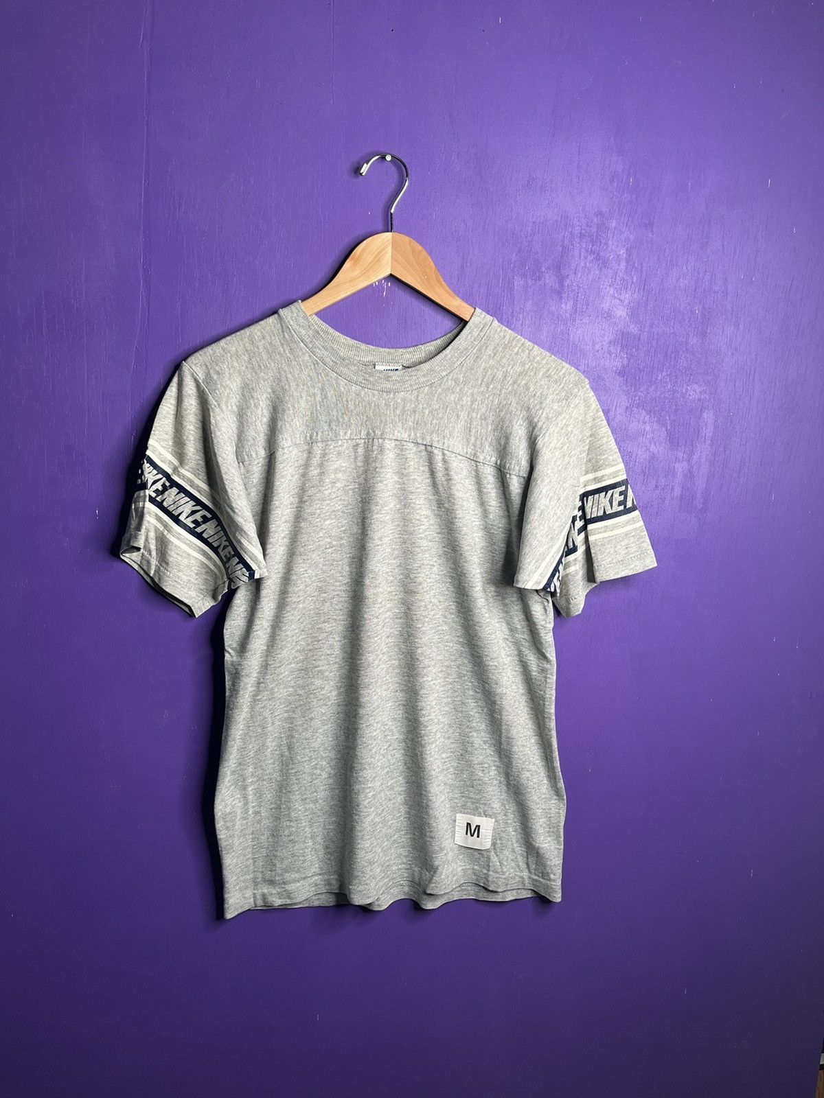 Nike × Vintage Vintage 70s Nike sleeve hits logo jersey shirt Size US M / EU 48-50 / 2 - 1 Thumbnail