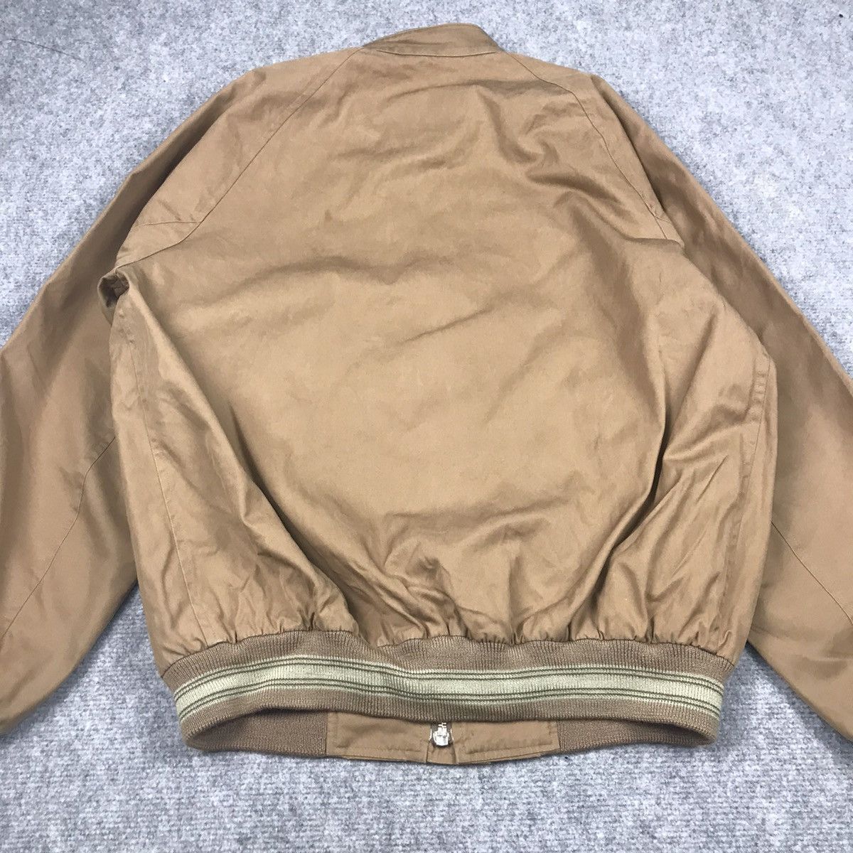 Burberry × Vintage VINTAGE BURBERRY KHAKI ZIPPER JACKET Size US M / EU 48-50 / 2 - 10 Thumbnail