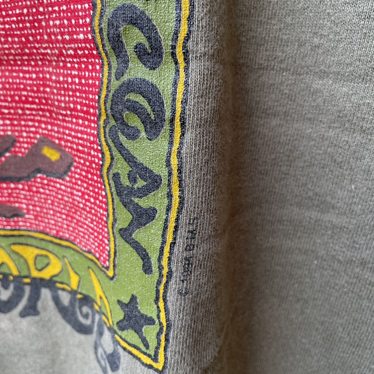 Welcome Skateboards 🔥Vintage 1994 World Issue Big Logo Sun Faded Skate Tee Size US L / EU 52-54 / 3 - 3 Thumbnail