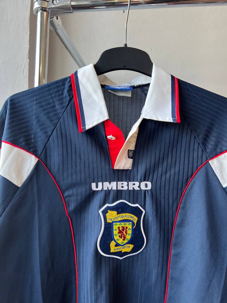 Umbro 1996/98 SCOTLAND TEAM HOME SOCCER JERSEY FOOTBALL SHIRT L Size US L / EU 52-54 / 3 - 3 Thumbnail