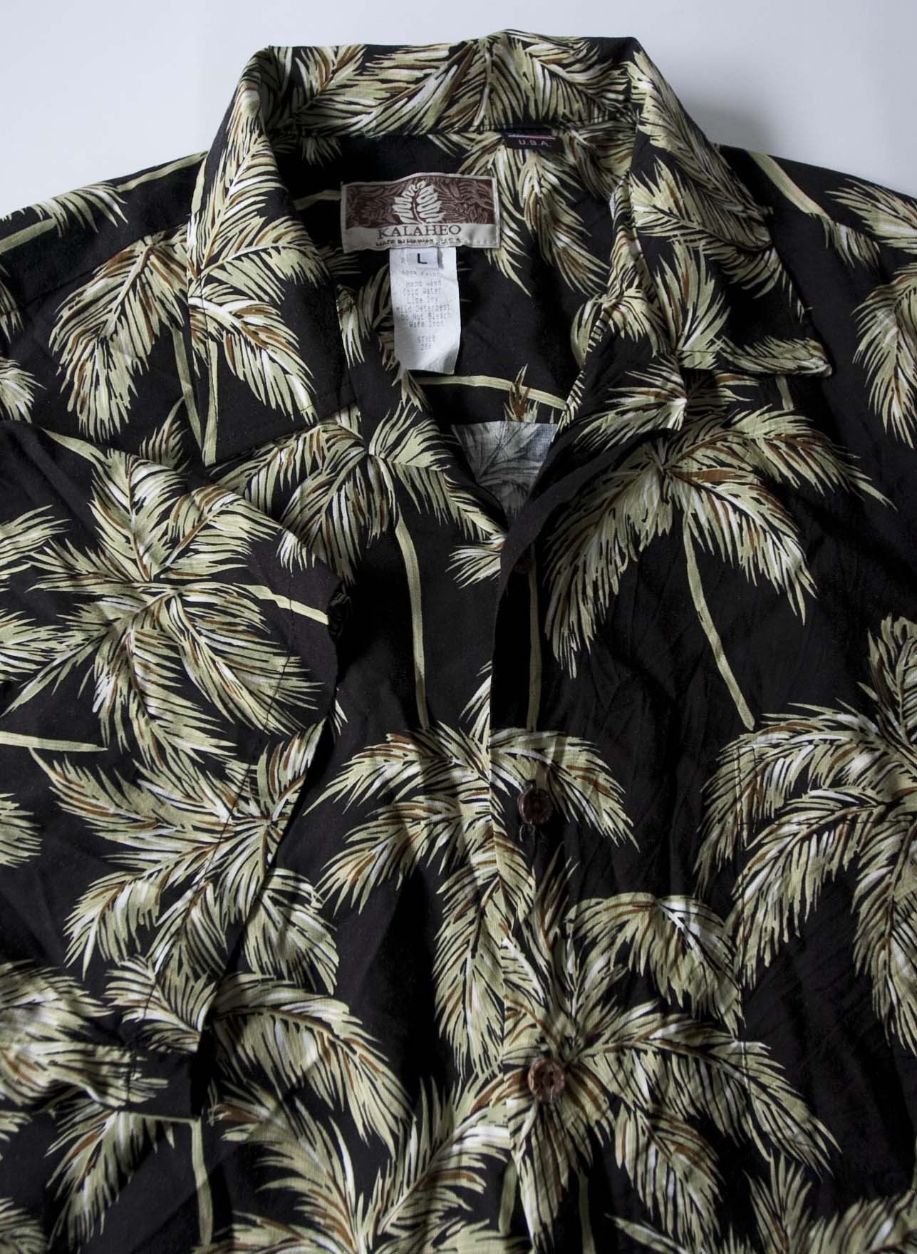 Made In Hawaii Kalaheo 100% Rayon Shirt Short Sleeve Floral Made