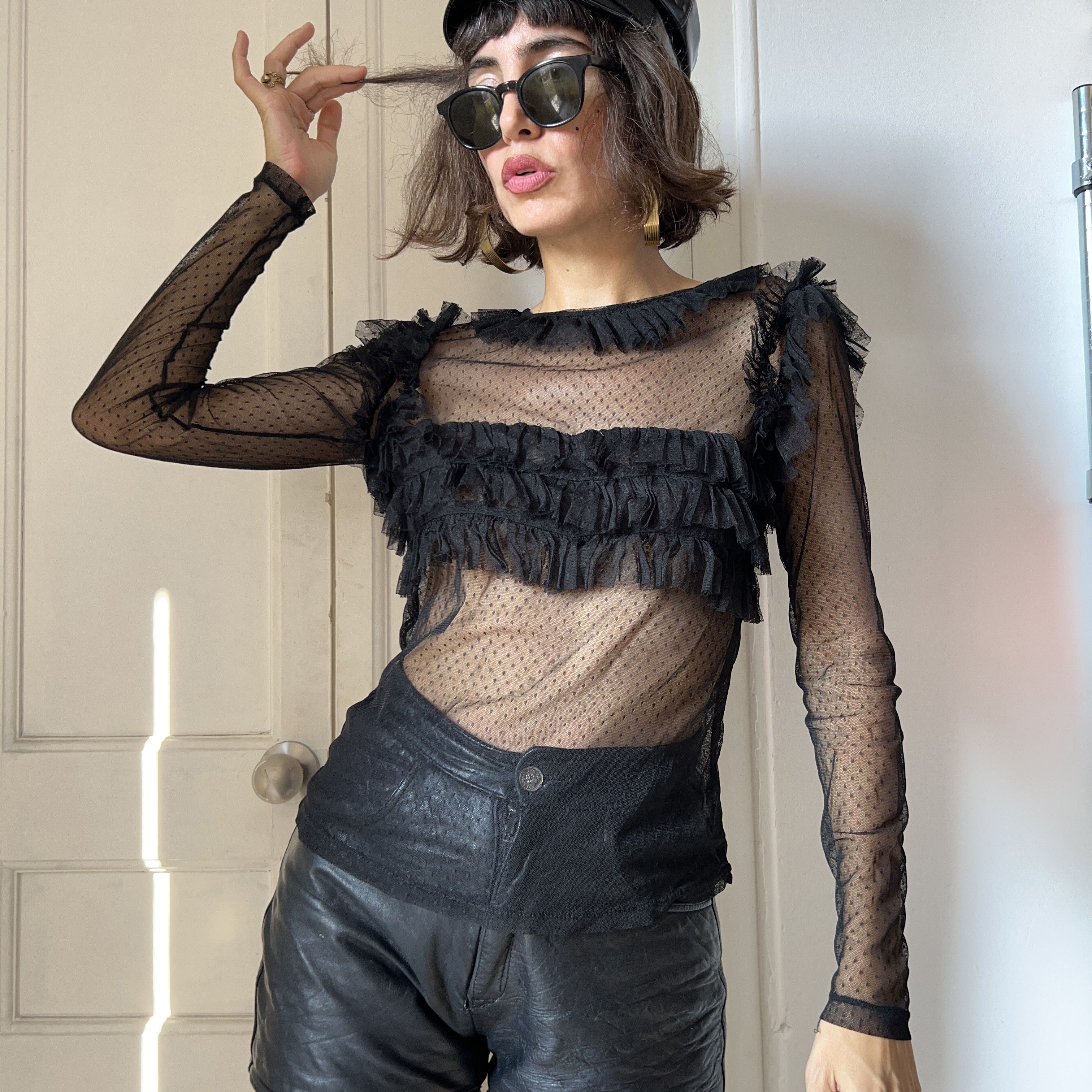 Vintage Vintage Sheer Black Ruffle Top Size M / US 6-8 / IT 42-44 - 4 Thumbnail