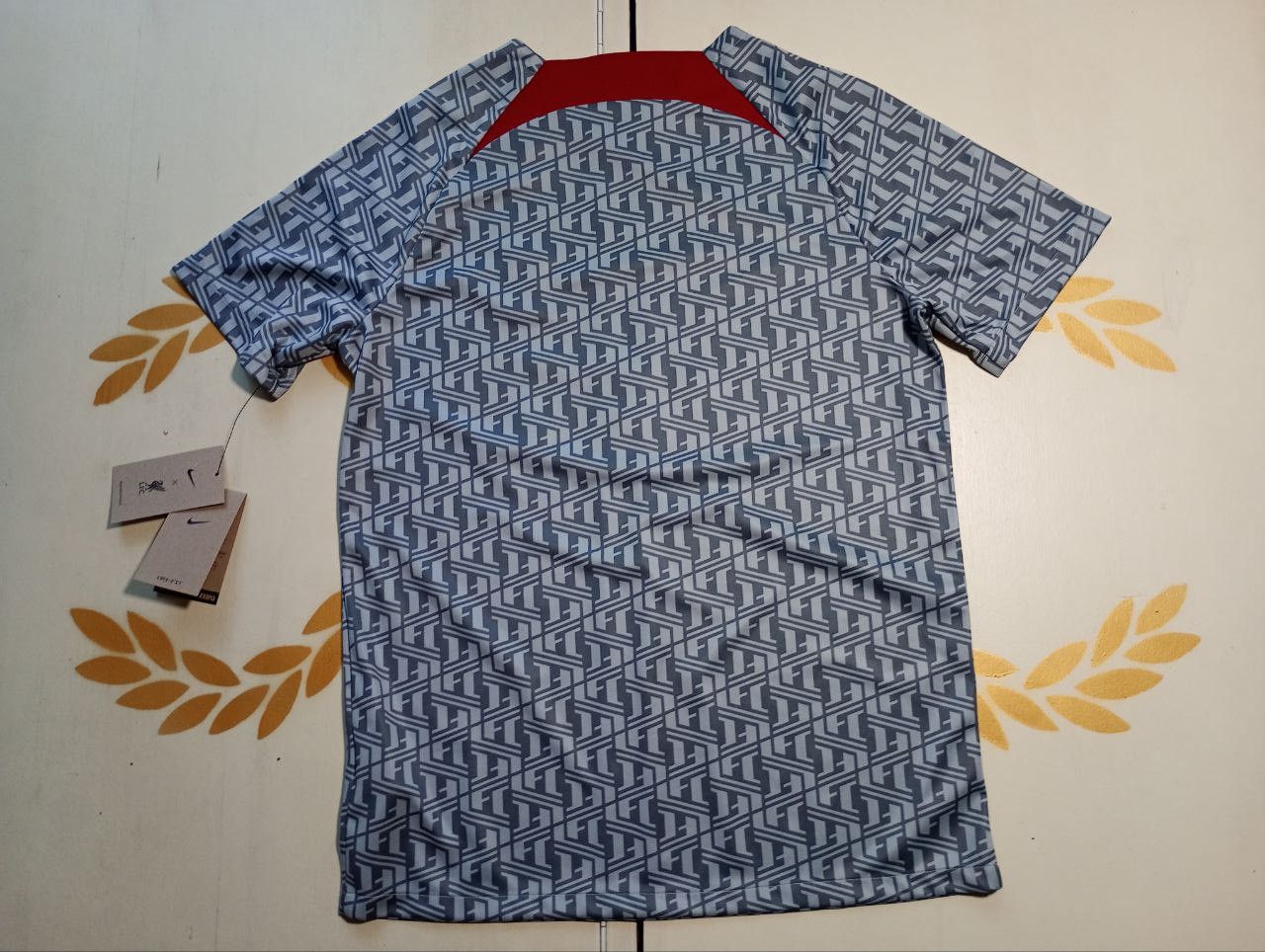 Nike Nike Liverpool FC Jersey 2022-2023 Size US L / EU 52-54 / 3 - 7 Thumbnail