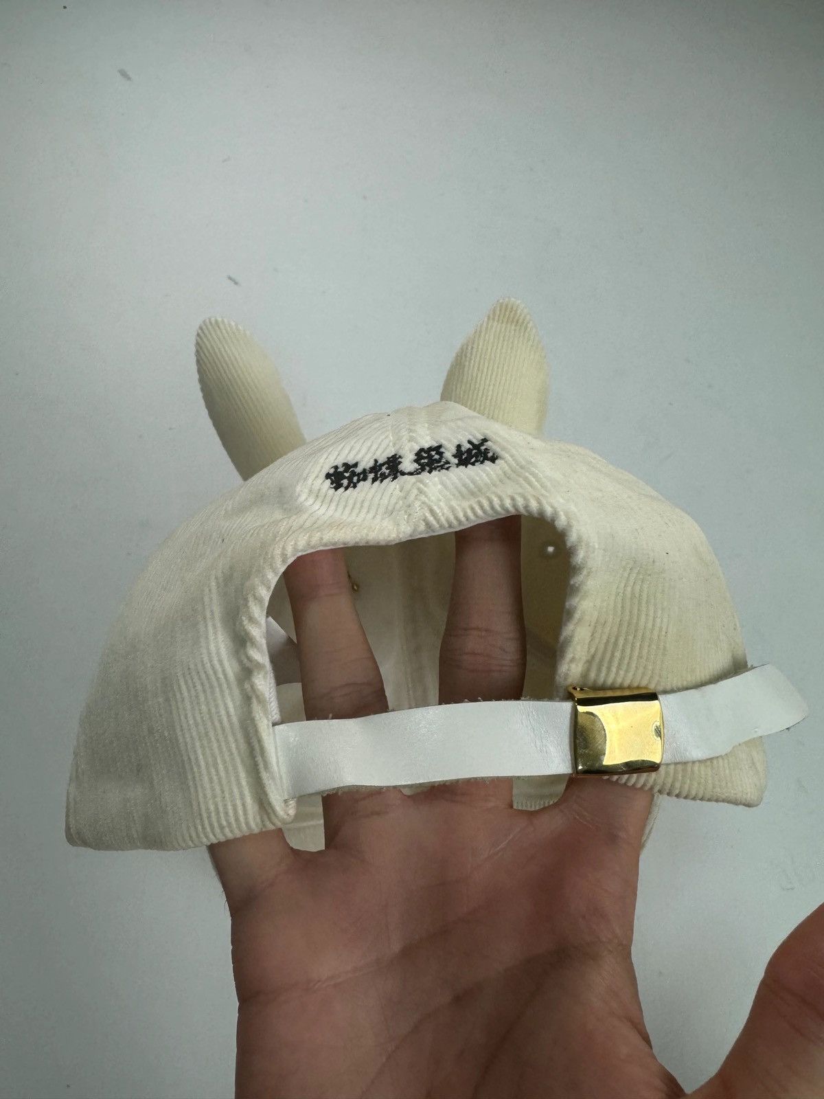 Undercover UNDERCOVER BUNNY HAT CREME WHITE SZ:OS Size ONE SIZE - 8 Thumbnail