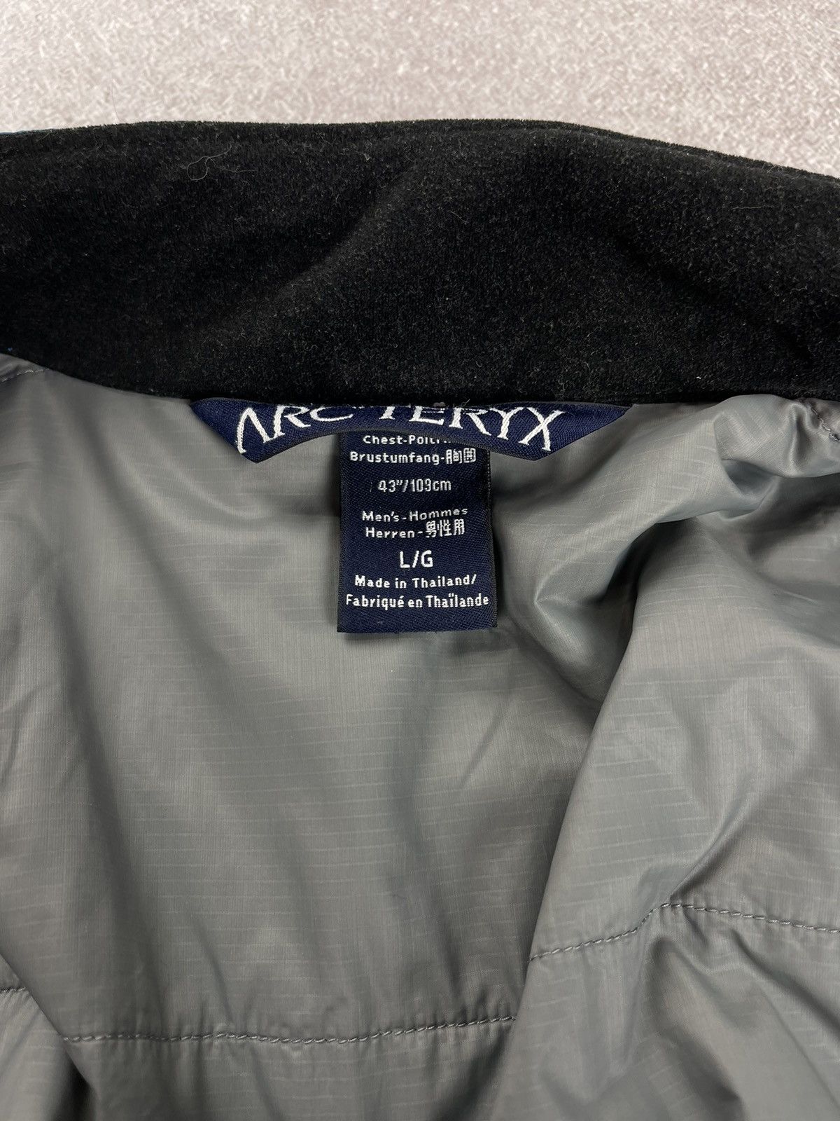 Arc'teryx Arc’teryx Light Jacket Blue Men’s Size L Size US L / EU 52-54 / 3 - 11 Thumbnail