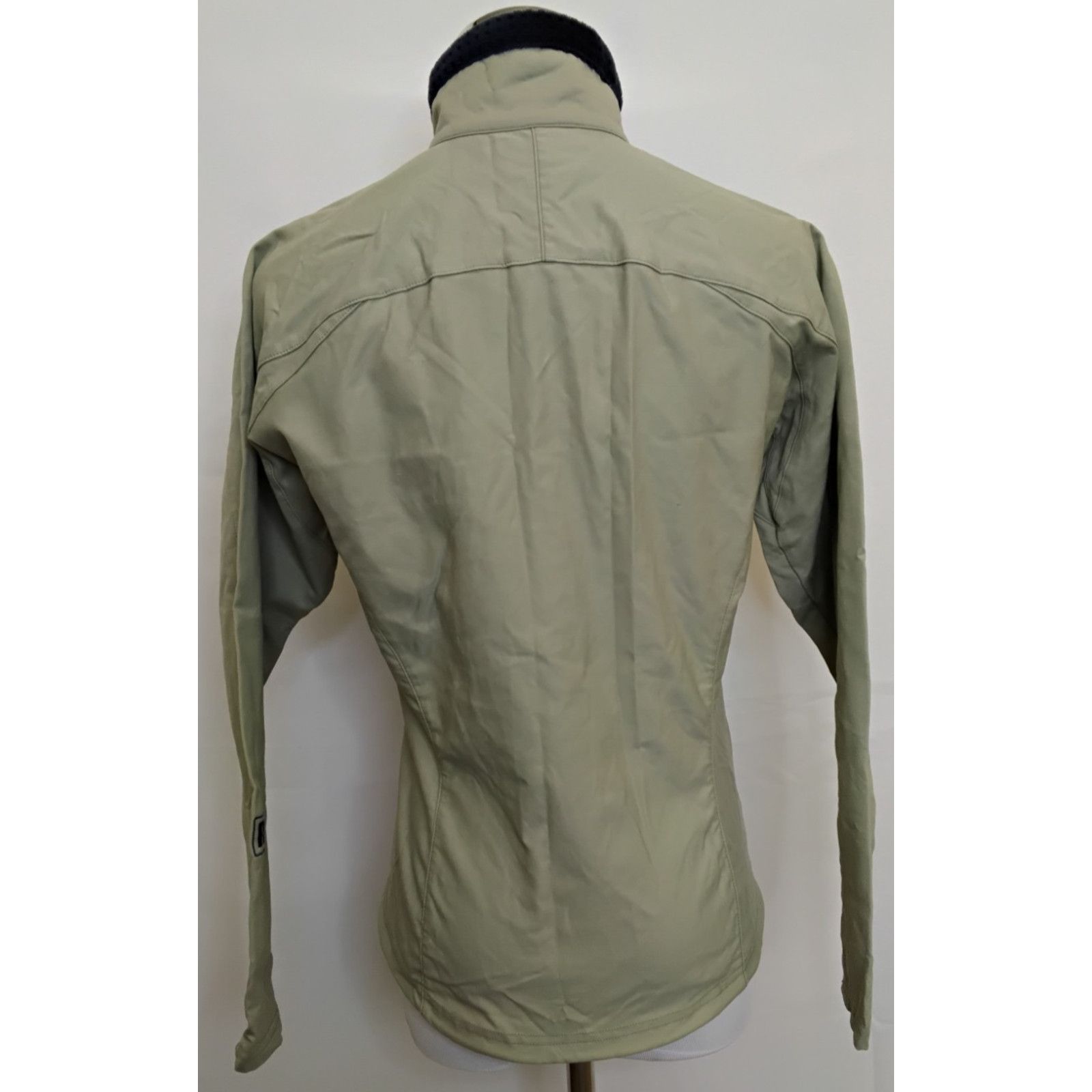 Patagonia Patagonia R1 Jacket Women's XS Tan Full Zip No Hood Vintage Size XS / US 0-2 / IT 36-38 - 3 Thumbnail