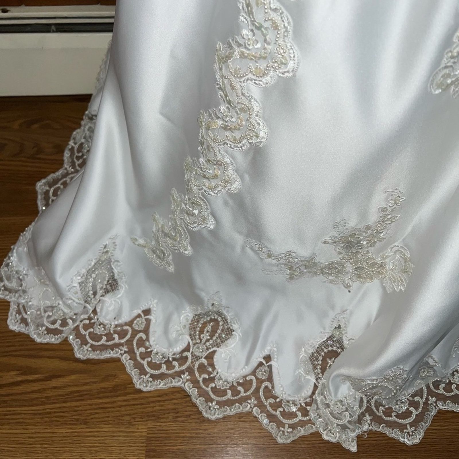 Vintage Gorgeous Vintage 90s White Satin Wedding Gown! Size XL / US 12-14 / IT 48-50 - 4 Thumbnail