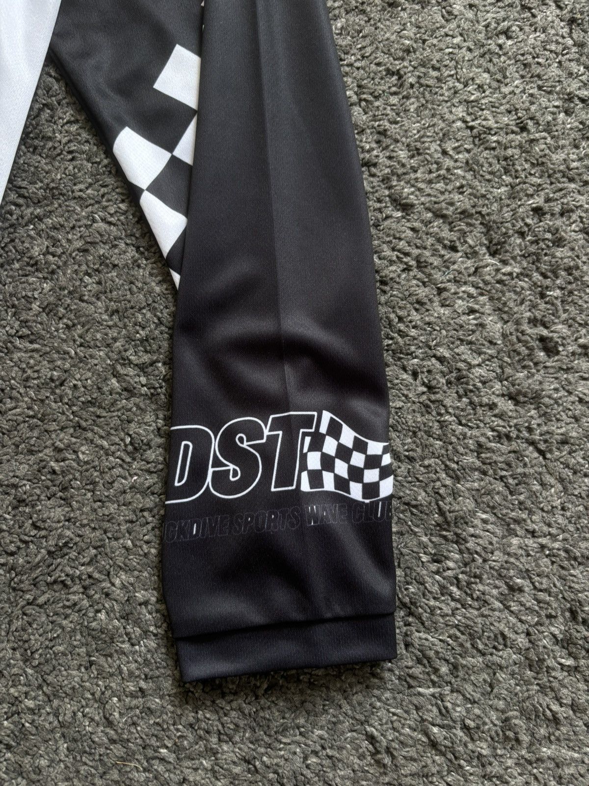 Other Vintage duckdive waveclub racing unisex white black jersey Size US L / EU 52-54 / 3 - 9 Thumbnail