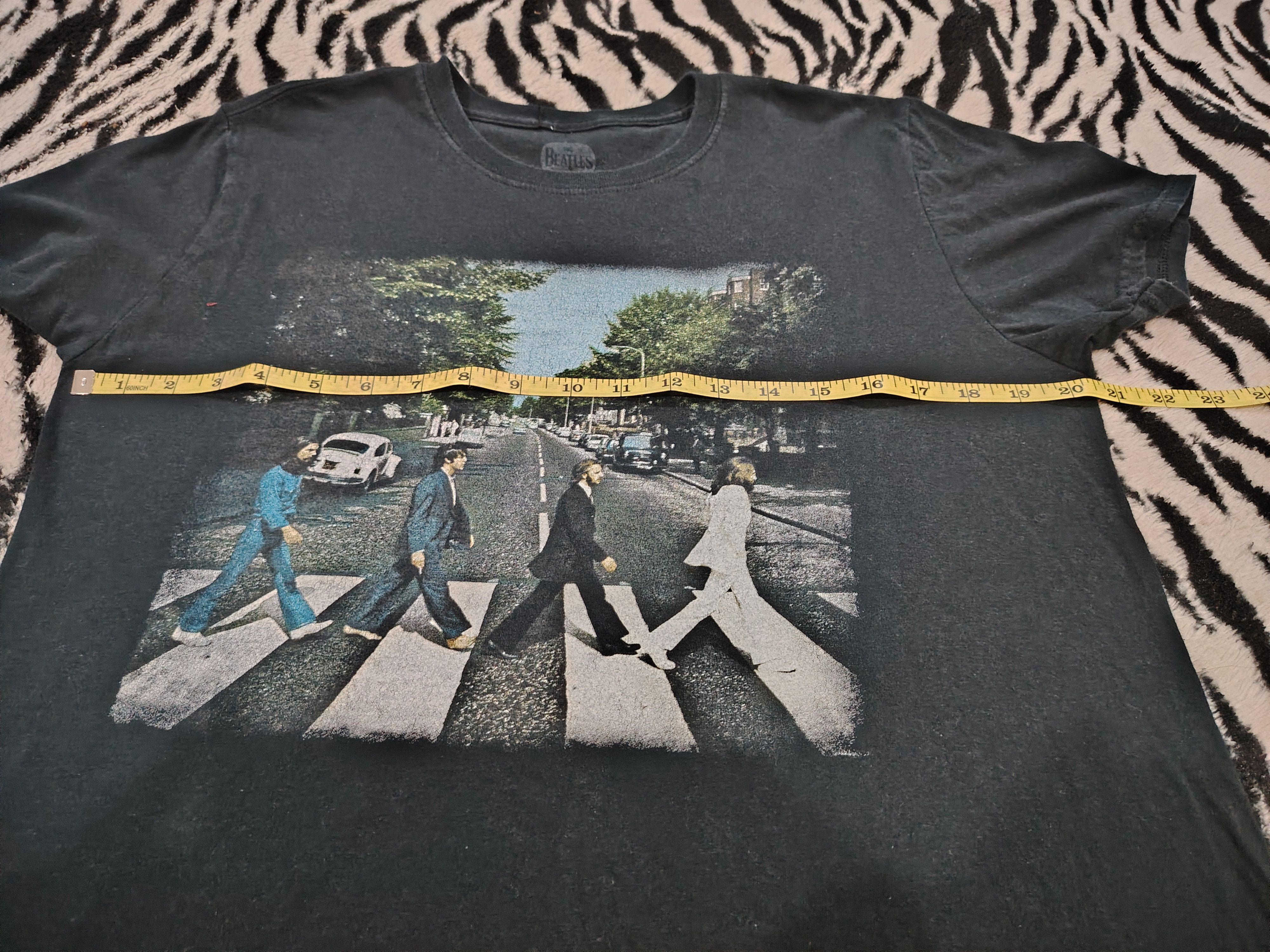Band Tees The Beatles Abbey Road band tee Size US M / EU 48-50 / 2 - 4 Thumbnail
