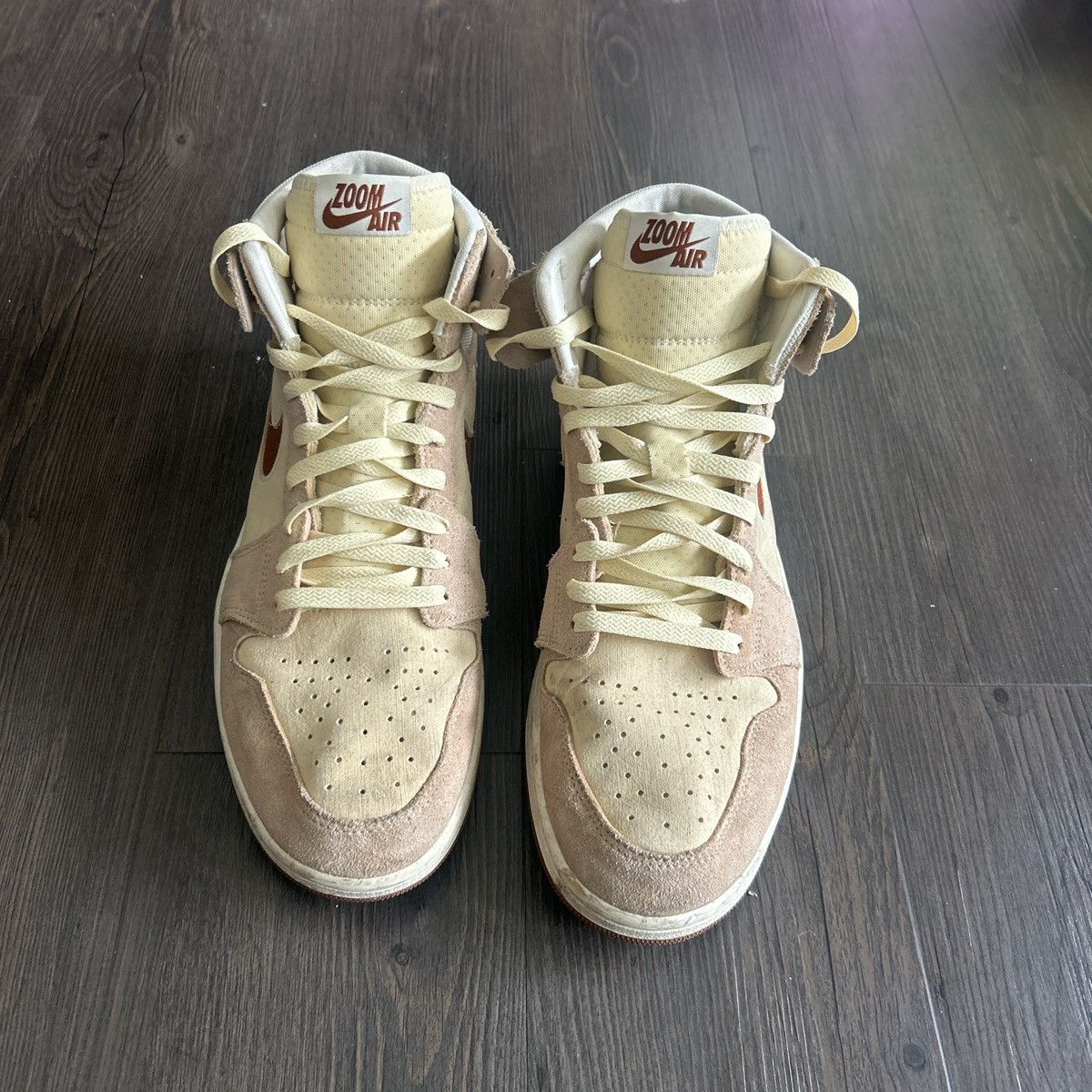 Jordan Brand Jordan 1s Size US 11 / EU 44 - 1 Thumbnail