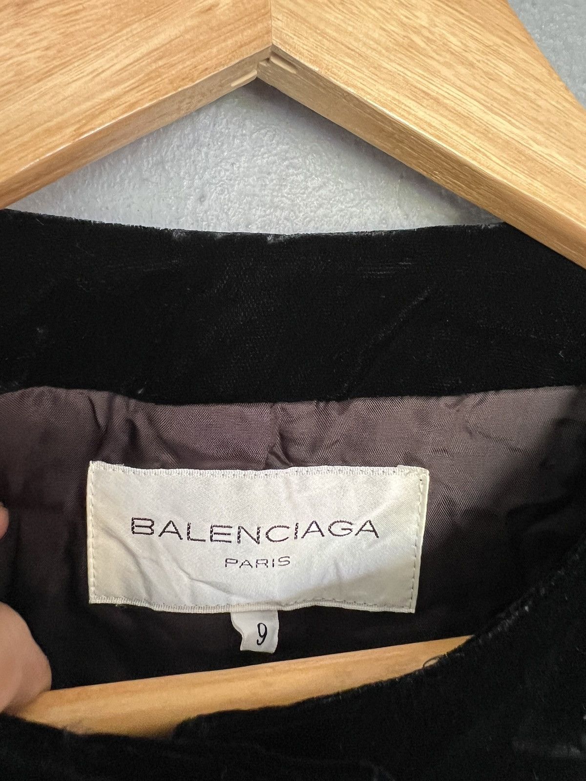 Balenciaga 💸BindingOffer💸Balenciaga Velvet Jacket Size S / US 4 / IT 40 - 5 Thumbnail