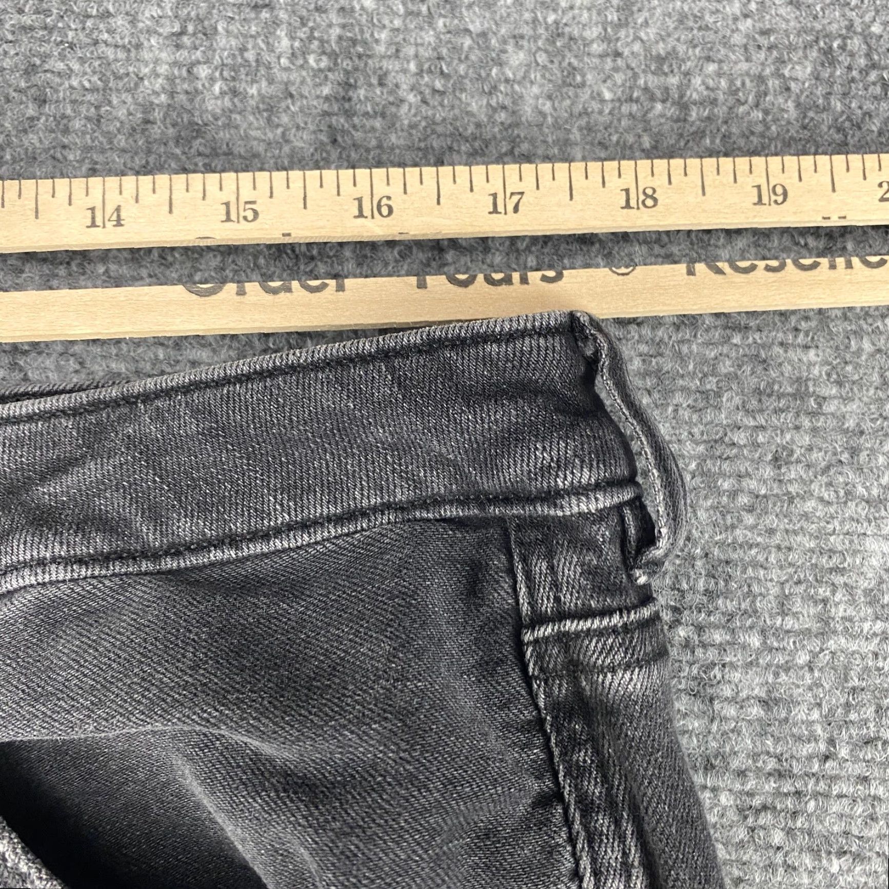 American Eagle Outfitters American Eagle Jeans Womens 18 Black Denim Distressed Ripped Strigid Real Good Size 40" / US 18 - 6 Thumbnail