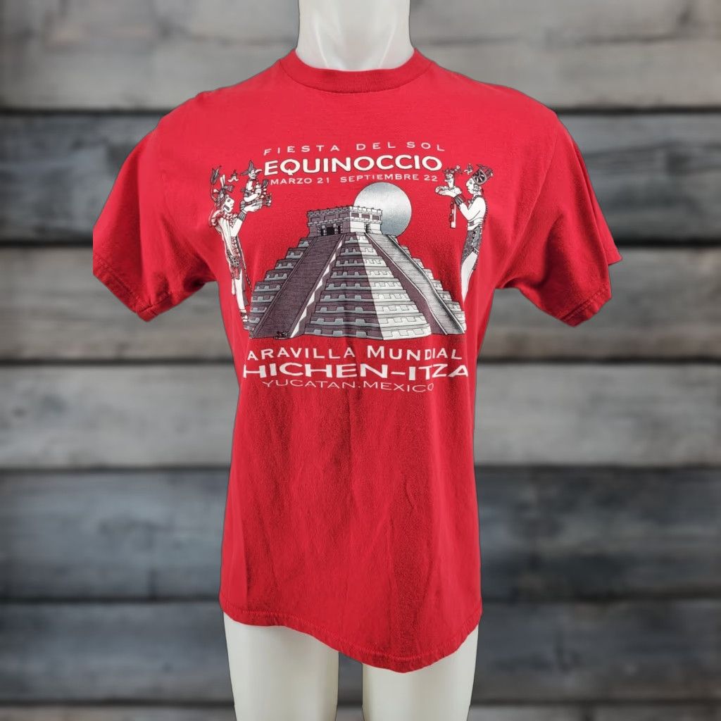 Vintage M&O KNITS Red Shirt T-Shirt Graphic Tee Men Adult Medium Equinoccio Maravilla Mundial Yucatan Mexico Vintage No Size US M / EU 48-50 / 2 - 1 Thumbnail