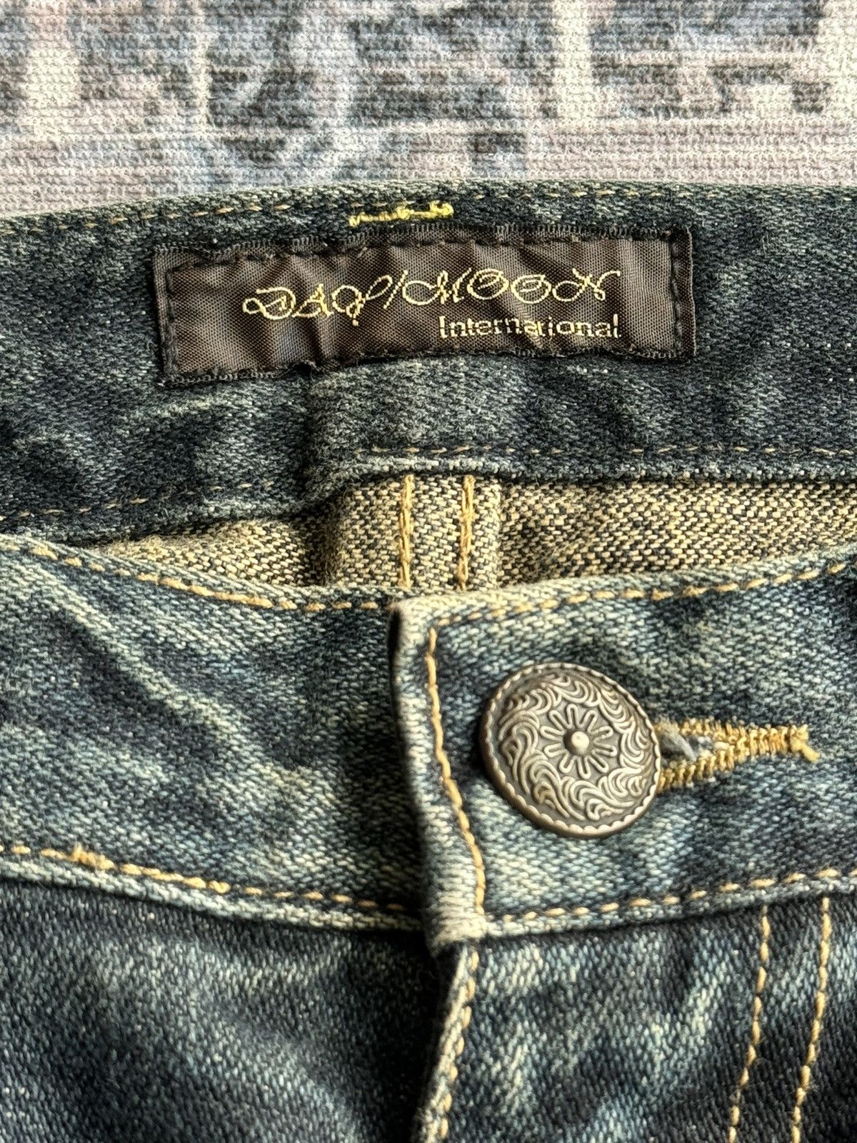 Japanese Brand Y2K Vintage Day/Moon Punk Poem Flared Denim / ifsixwasnine Size US 32 / EU 48 - 5 Thumbnail