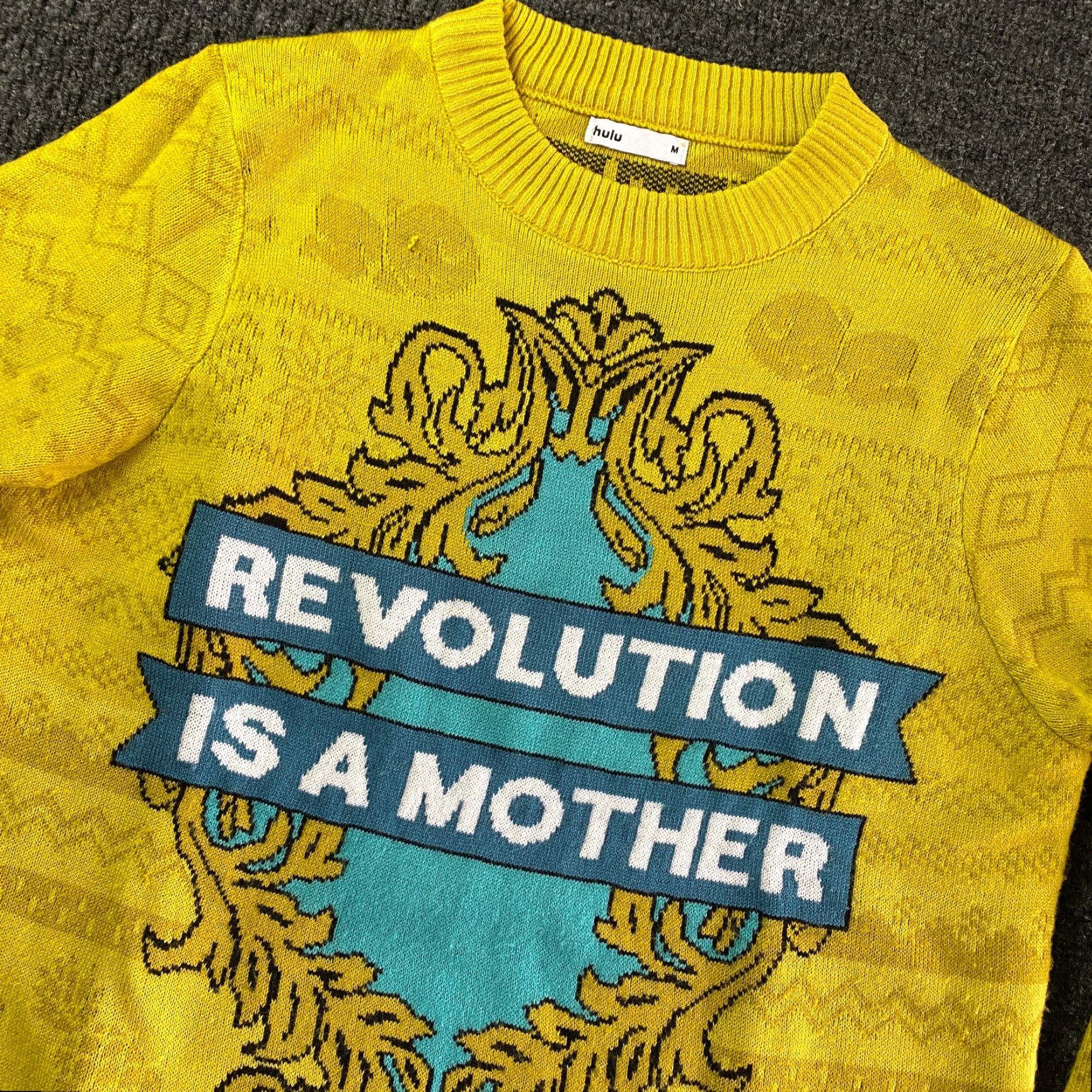 Vintage Hulu The Great Revolution is a Mother Knit Sweater Medium Yellow Gold Women Crew Neck Long Sleeve Pullover Knit M Size M / US 6-8 / IT 42-44 - 3 Thumbnail