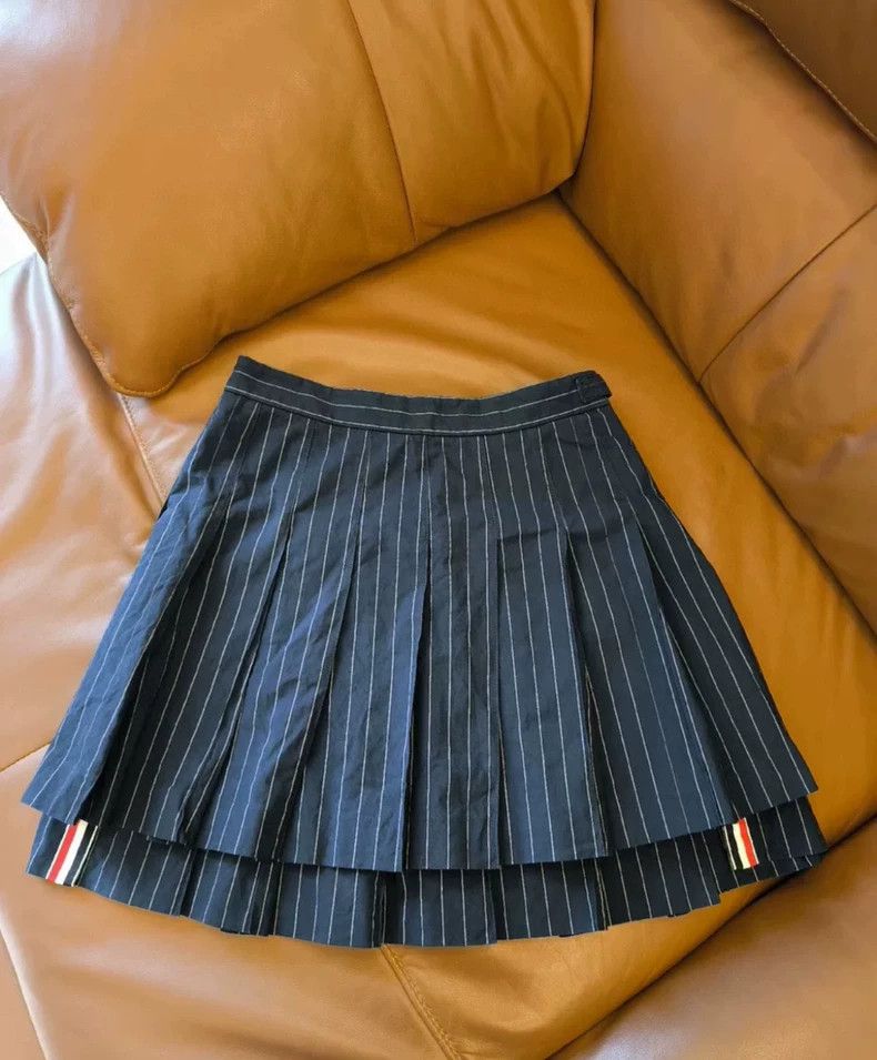 Thom Browne thom browneDark blue pleated skirt 2503-Nextarrow Size 25" / US 0 / IT 36 - 5 Thumbnail