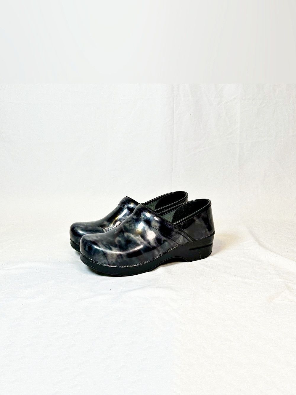 Dansko Dansko Marbled Black Gray Leather Professional Clogs Size US 10 / IT 40 - 1 Thumbnail