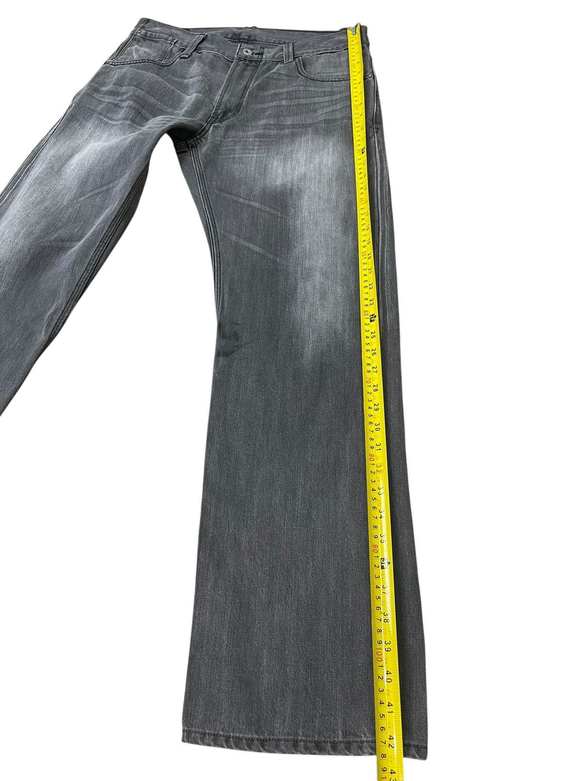 Levi's Vintage Levi’s 514 Slim Straight Jeans Streetwear Size US 34 / EU 50 - 10 Thumbnail