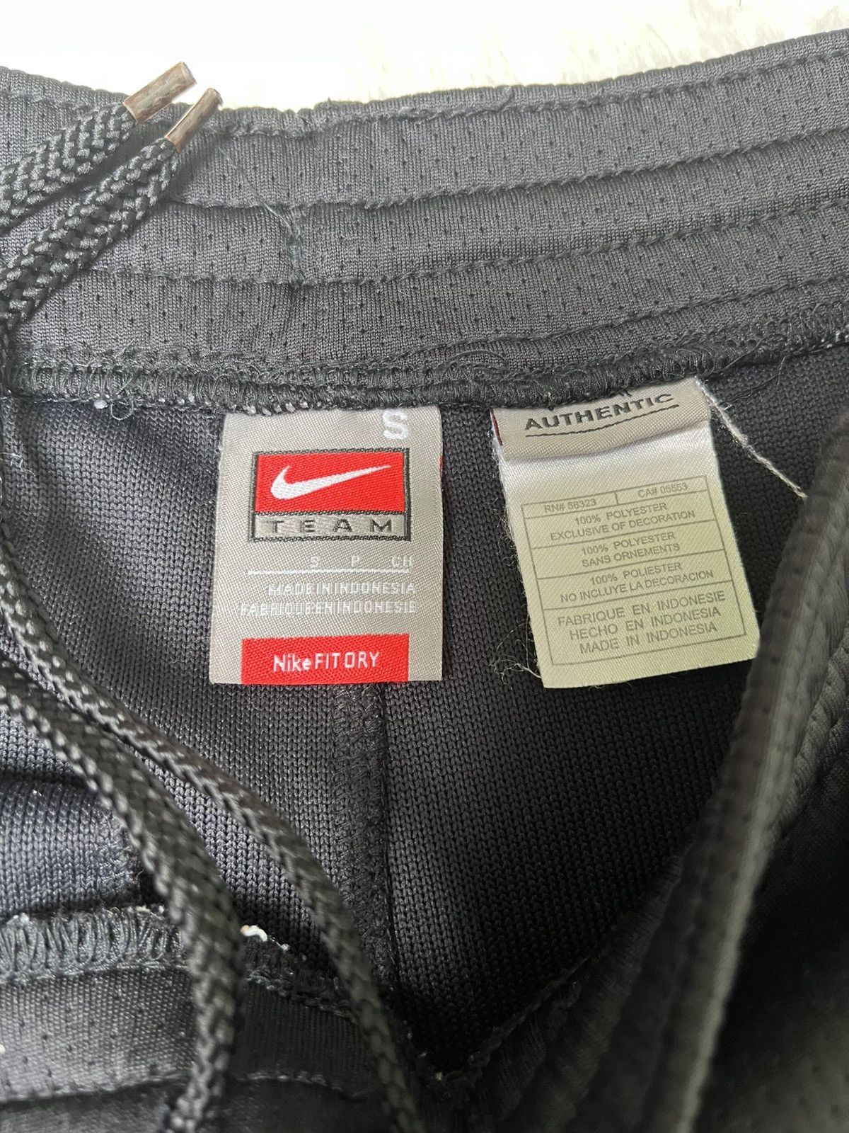 Nike × Vintage Nike trackpants Size US 33 - 4 Thumbnail