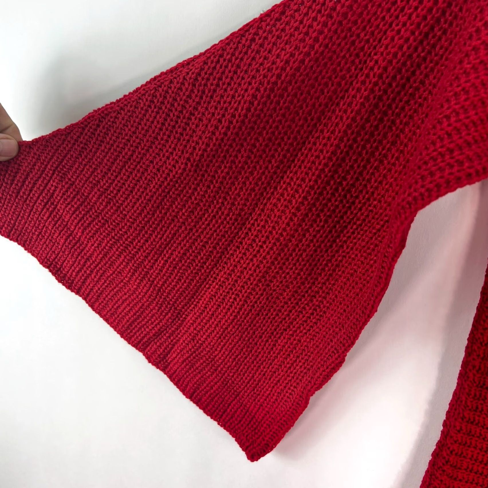 Vintage Universal Thread Sweater Shirt Women S Red Bell Sleeve Boat Neck Knit Open-Knit Solid Pullover Casual Womens 2010s (if decade) Size S / US 4 / IT 40 - 4 Thumbnail