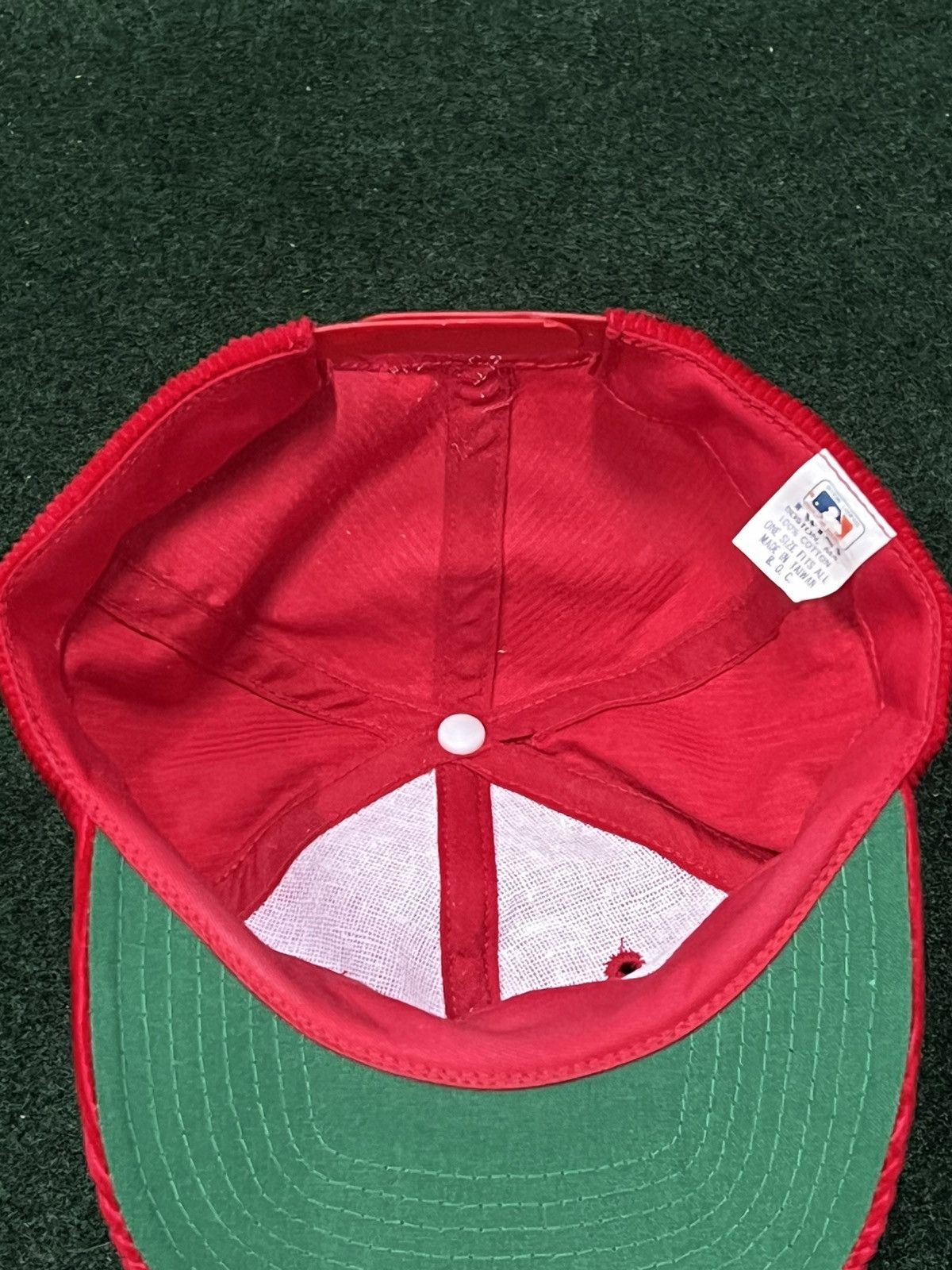 Vintage Vintage 90s St Louis Cardinals Script Corduroy Snapback Hat Size ONE SIZE - 3 Thumbnail