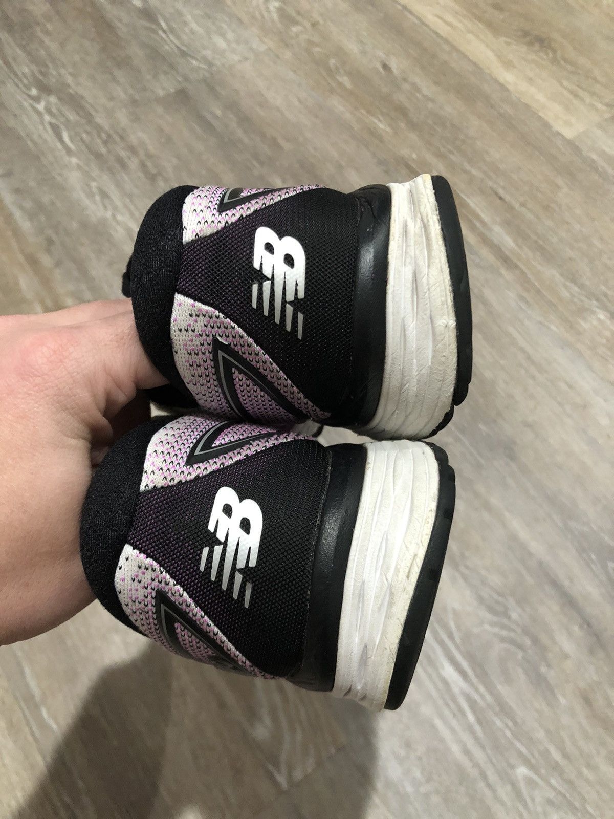 New Balance 2019 New Balance 880 W880WT9 Size US 11 / IT 41 - 7 Thumbnail