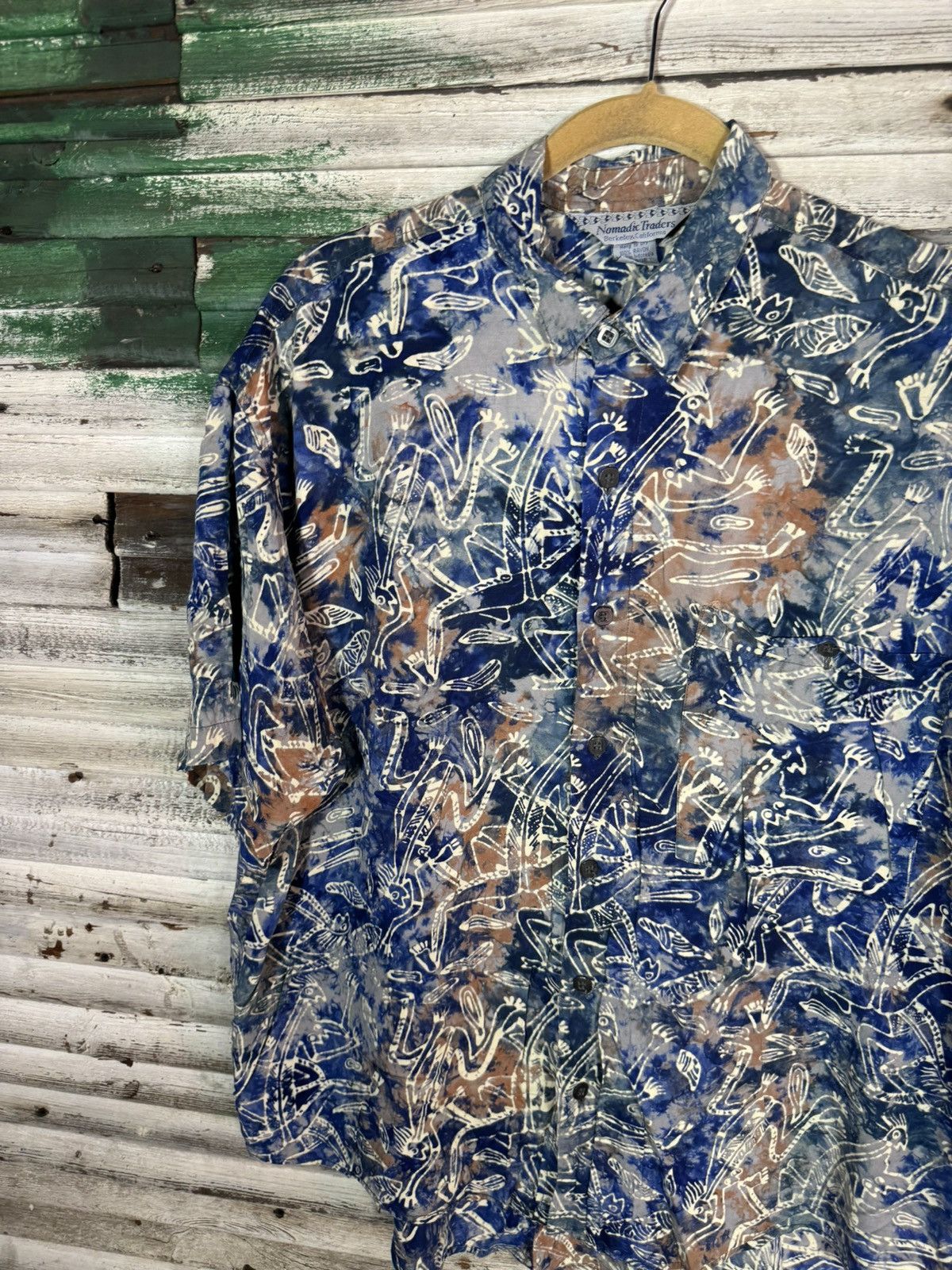 Vintage Vintage Cave Painting Button Up Shirt Size US XL / EU 56 / 4 - 3 Thumbnail