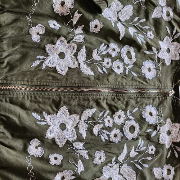 Sage Sage The Label Embroidered Floral Lined Full Zip Sz. L Jacke Size L / US 10 / IT 46 - 9 Thumbnail