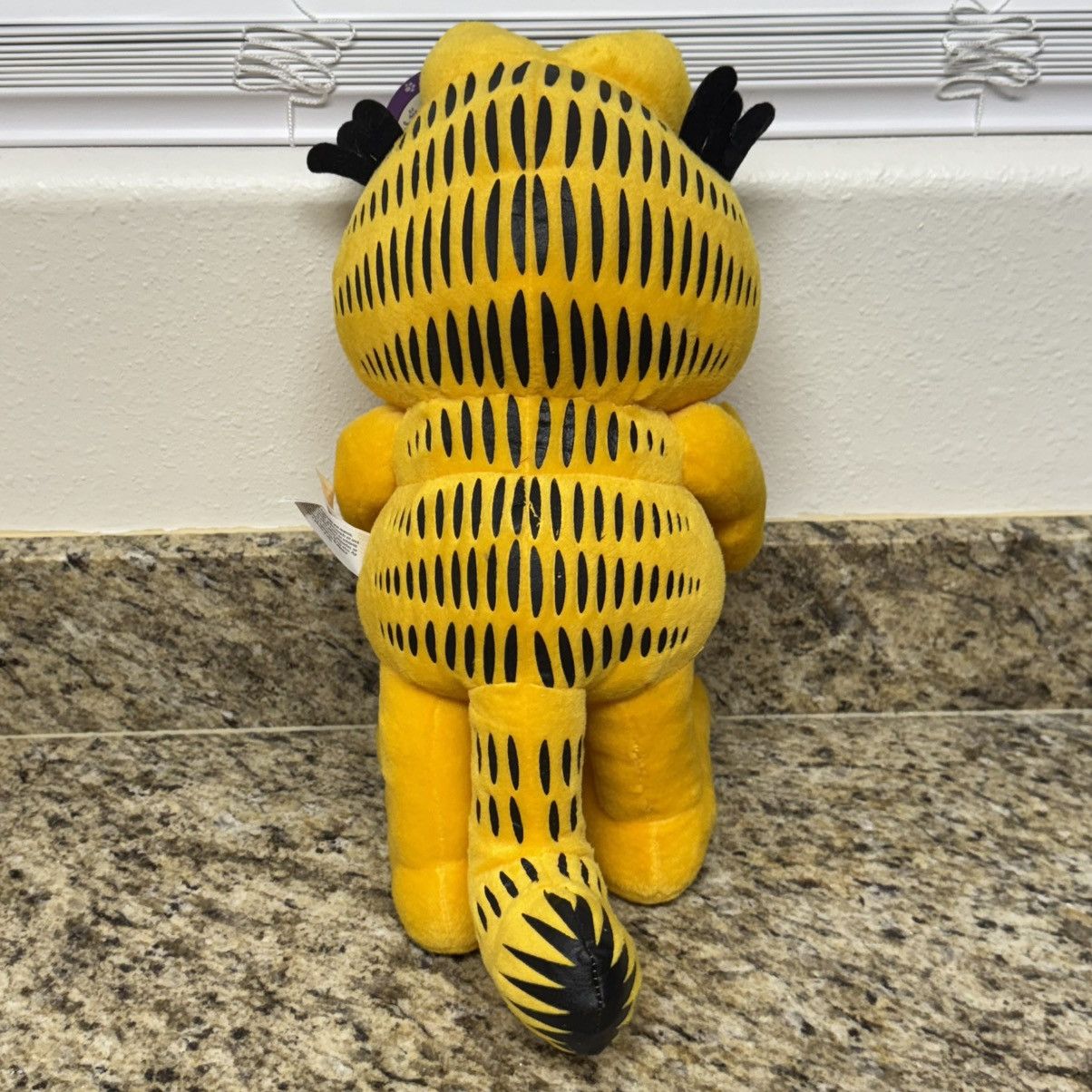 Vintage Vintage Garfield Te Quiero” 16" Spanish Valentines Day Plush Size ONE SIZE - 2 Thumbnail