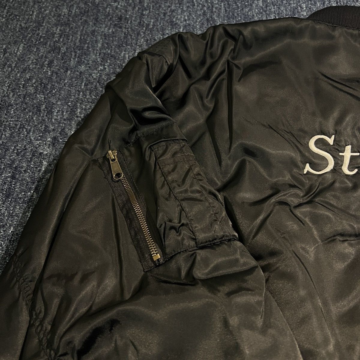 Vintage Vintage 90s Straight Edge MA-1 Bomber Jacket Size US XXL / EU 58 / 5 - 5 Thumbnail