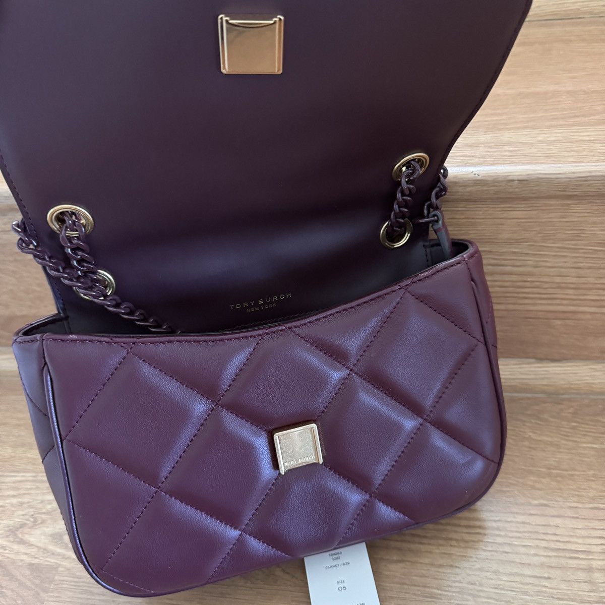 Tory Burch Tory Burch Willa Soft Quilt Small Leather Shoulder Bag Size ONE SIZE - 6 Thumbnail