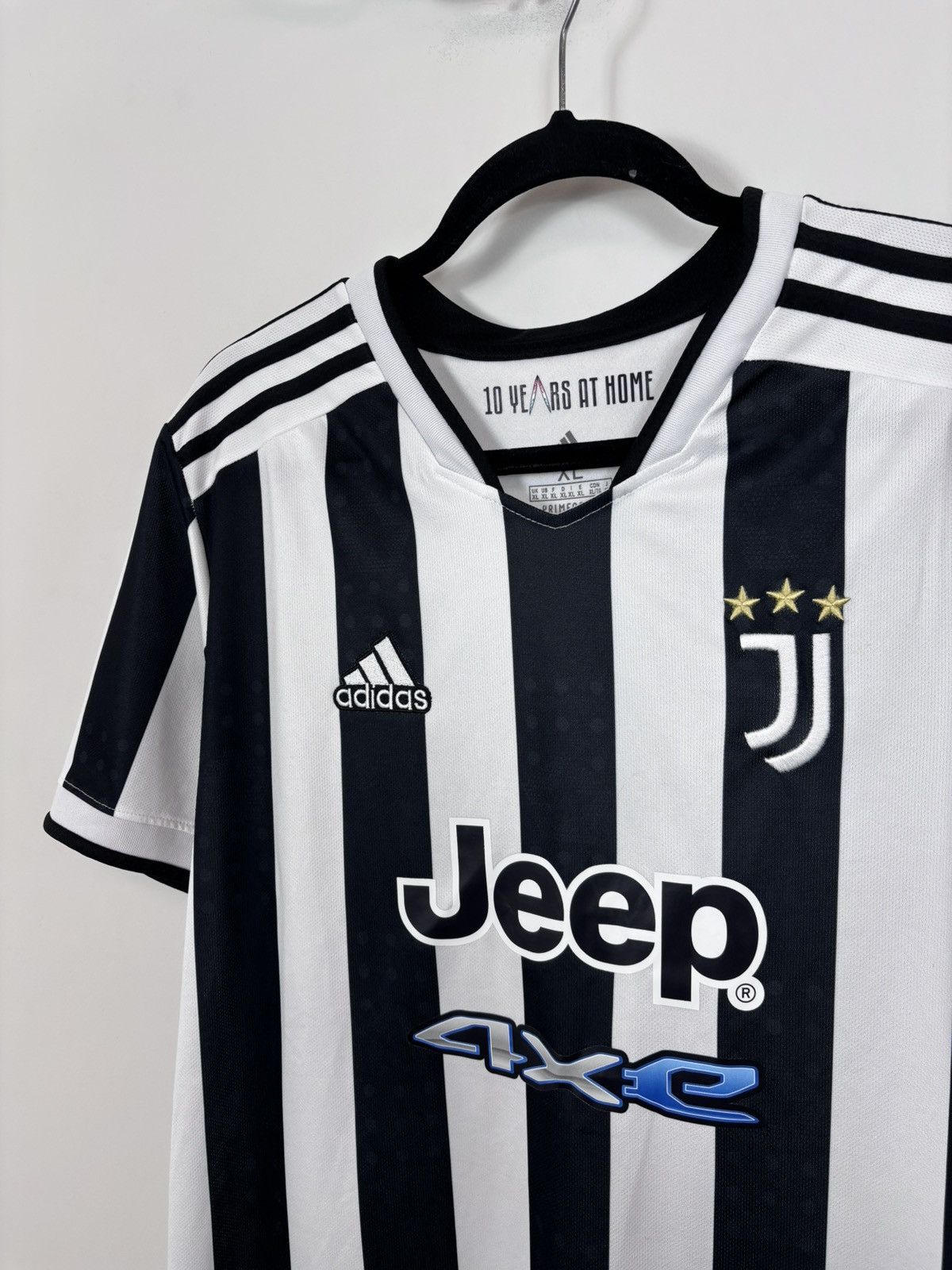 Adidas Adidas Juventus 2021/2022 Home NWT Football Soccer Jersey Size US XL / EU 56 / 4 - 6 Thumbnail