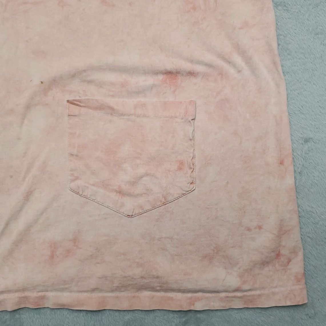 Vintage VINTAGE Hanauma Bay Shirt Mens XL Pink Hawaiian Tropical fish Made in USA Guava Beach T-Shirt Short Sleeve Crew Neck Size US XL / EU 56 / 4 - 4 Thumbnail