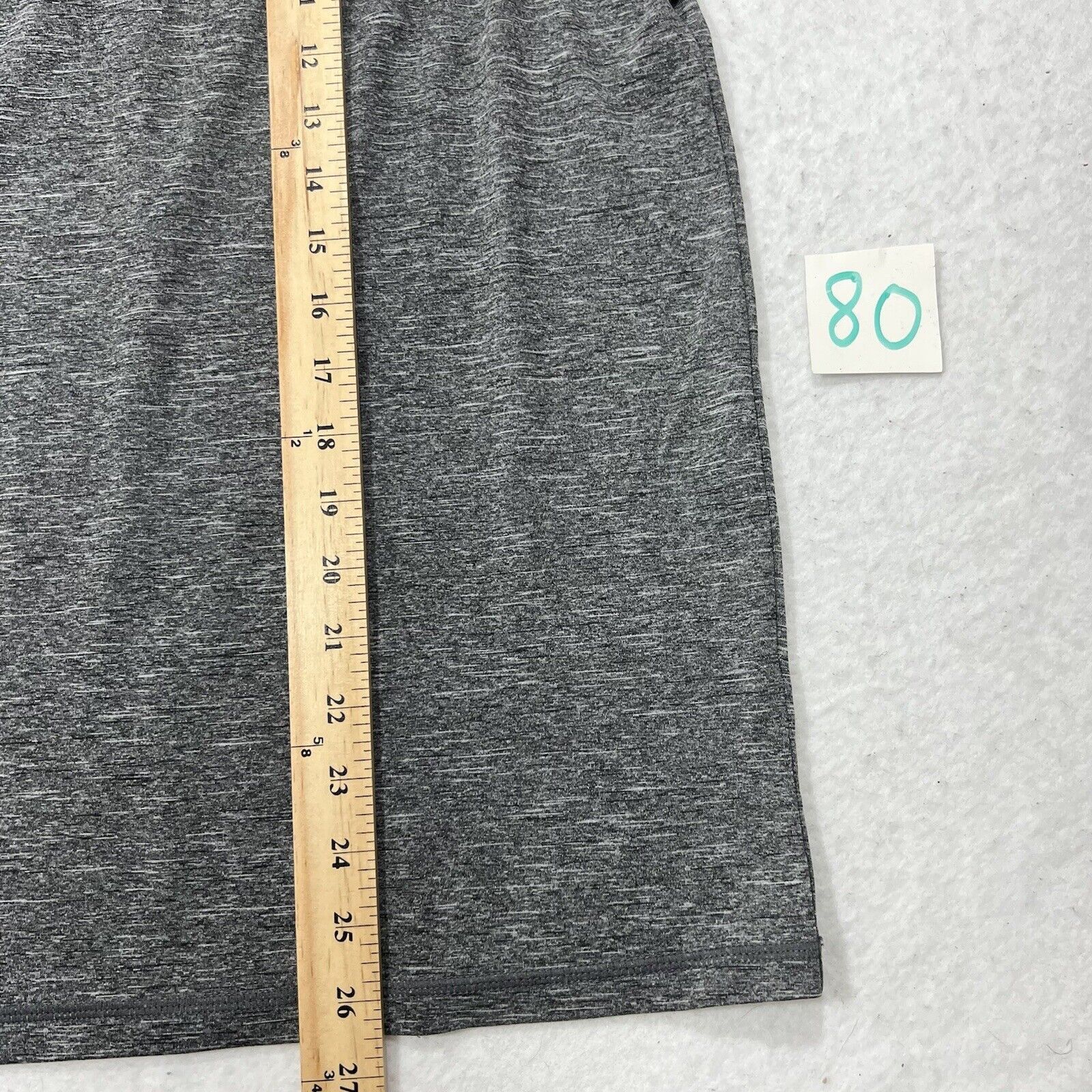 Nike Nike Dri Fit Medium Solid Gray Athletic T Shirt Swoosh Logo Size US M / EU 48-50 / 2 - 11 Thumbnail