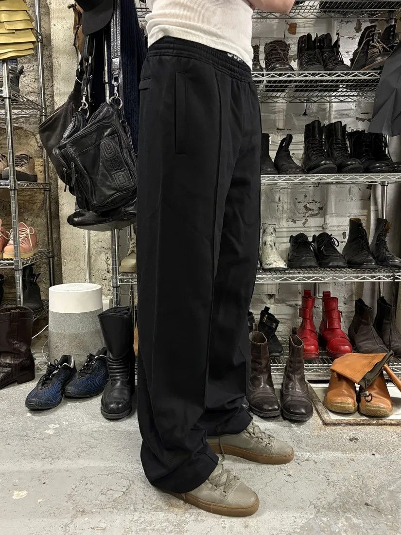 Givenchy × Vintage AW2023 Givenchy Black Joggers Pant Size US 34 / EU 50 - 3 Thumbnail