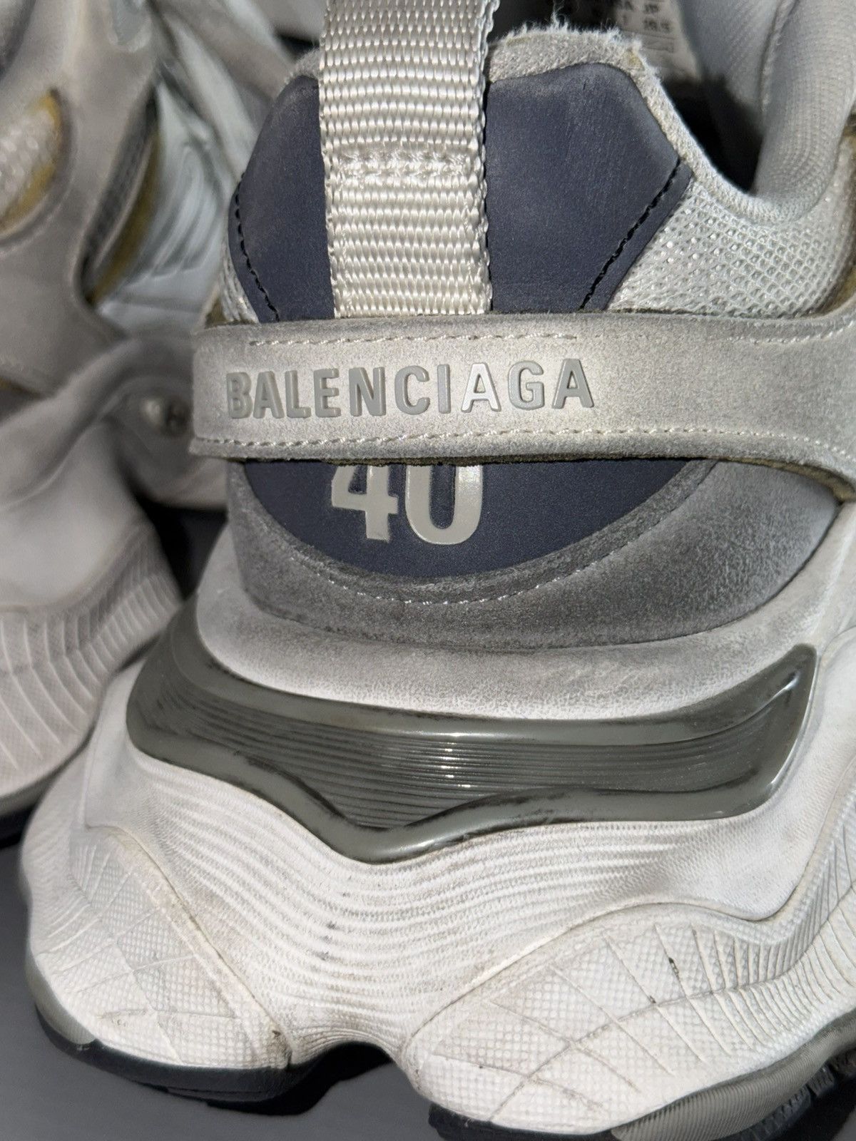Balenciaga BALENCIAGA DEMNA CARGO SNEAKERS SIZE 40 Size US 7 / EU 40 - 14 Thumbnail