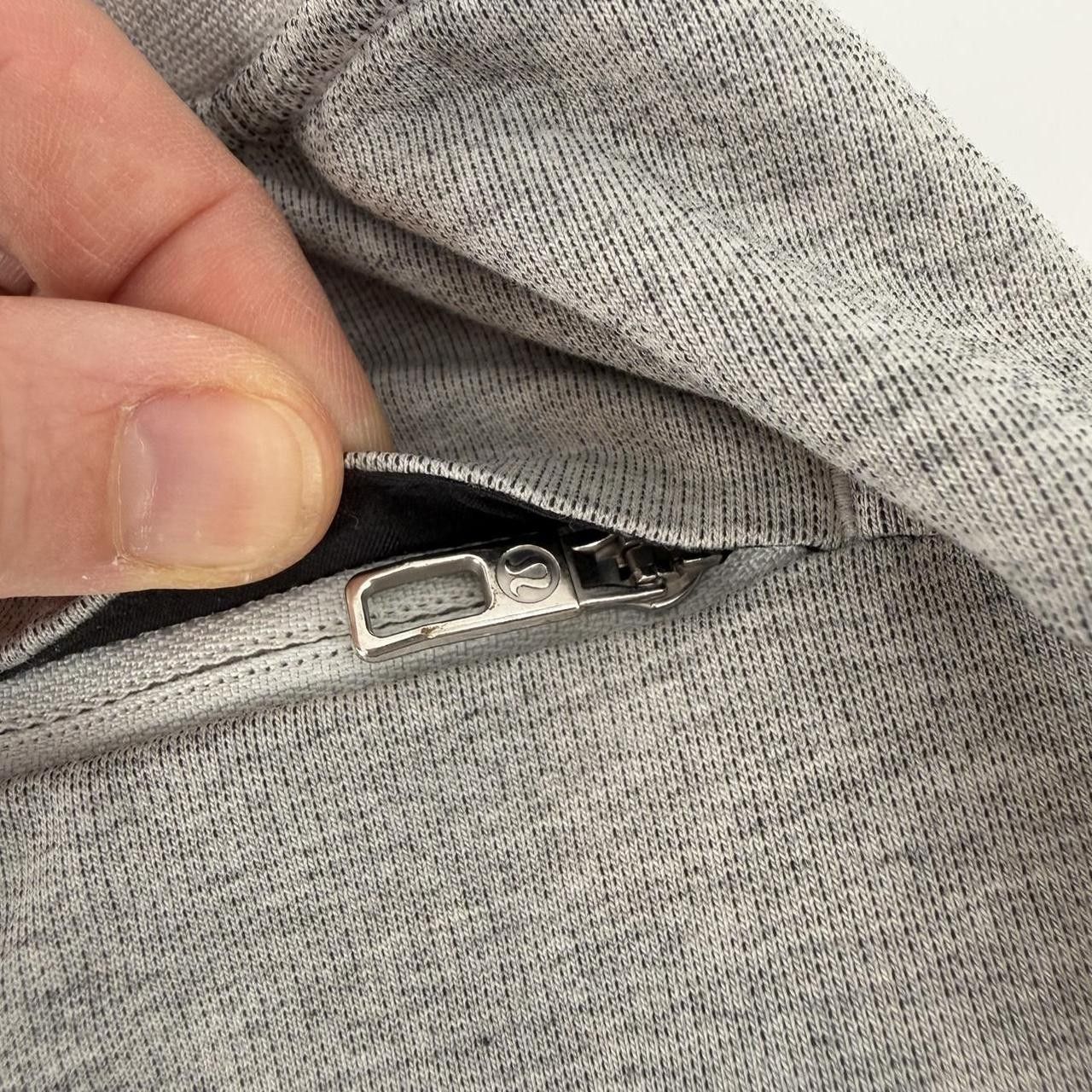 Lululemon Lululemon Women’s Jogger Pants XS Gray Drawstring Comfort Size 26" / US 2 / IT 38 - 5 Thumbnail