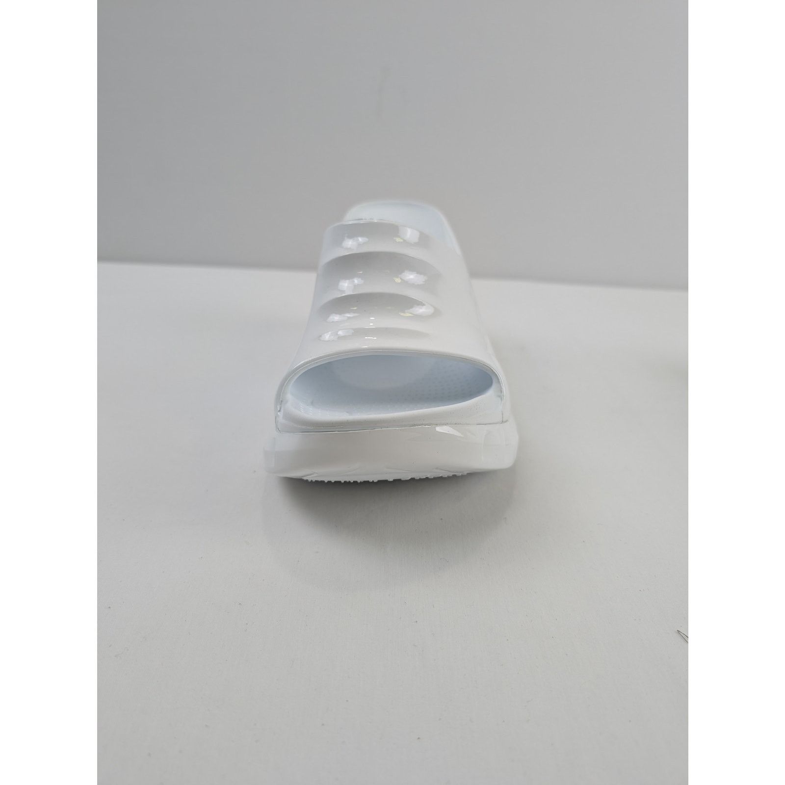 Givenchy o1rshd1 Q:2 / Women's Marshmallow Sandals in White 41 Size US 11 / IT 41 - 8 Thumbnail